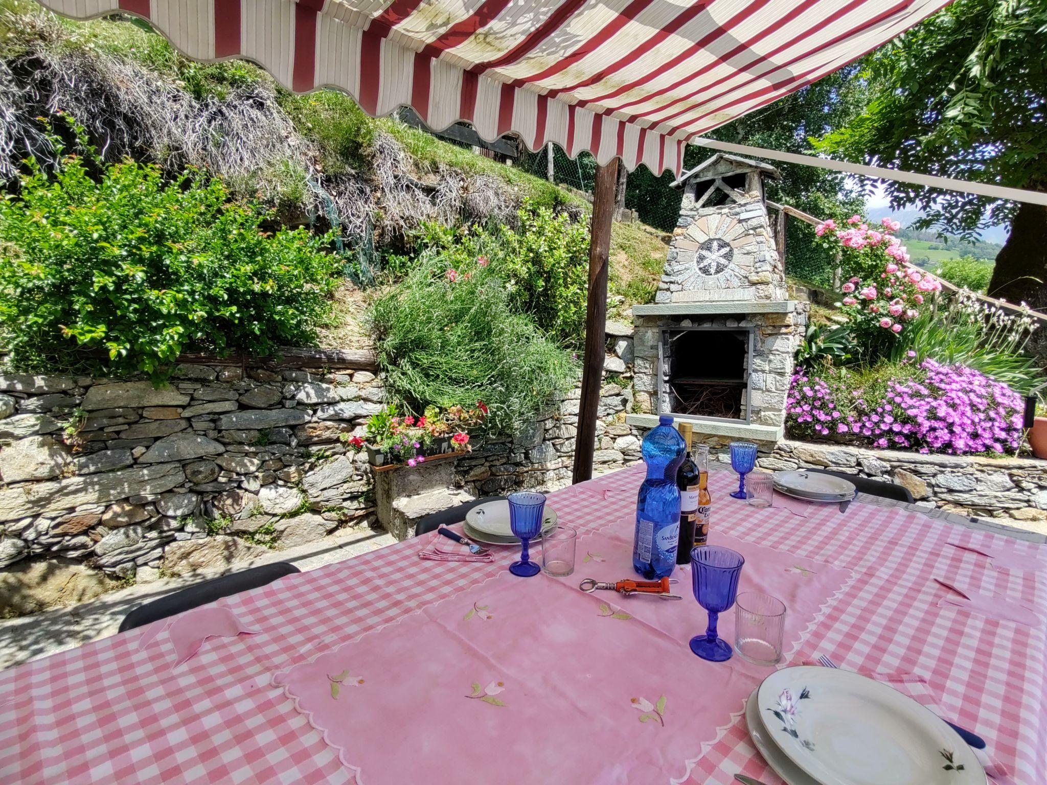 Foto 4 - Haus mit 1 Schlafzimmer in Peglio mit garten und blick auf die berge