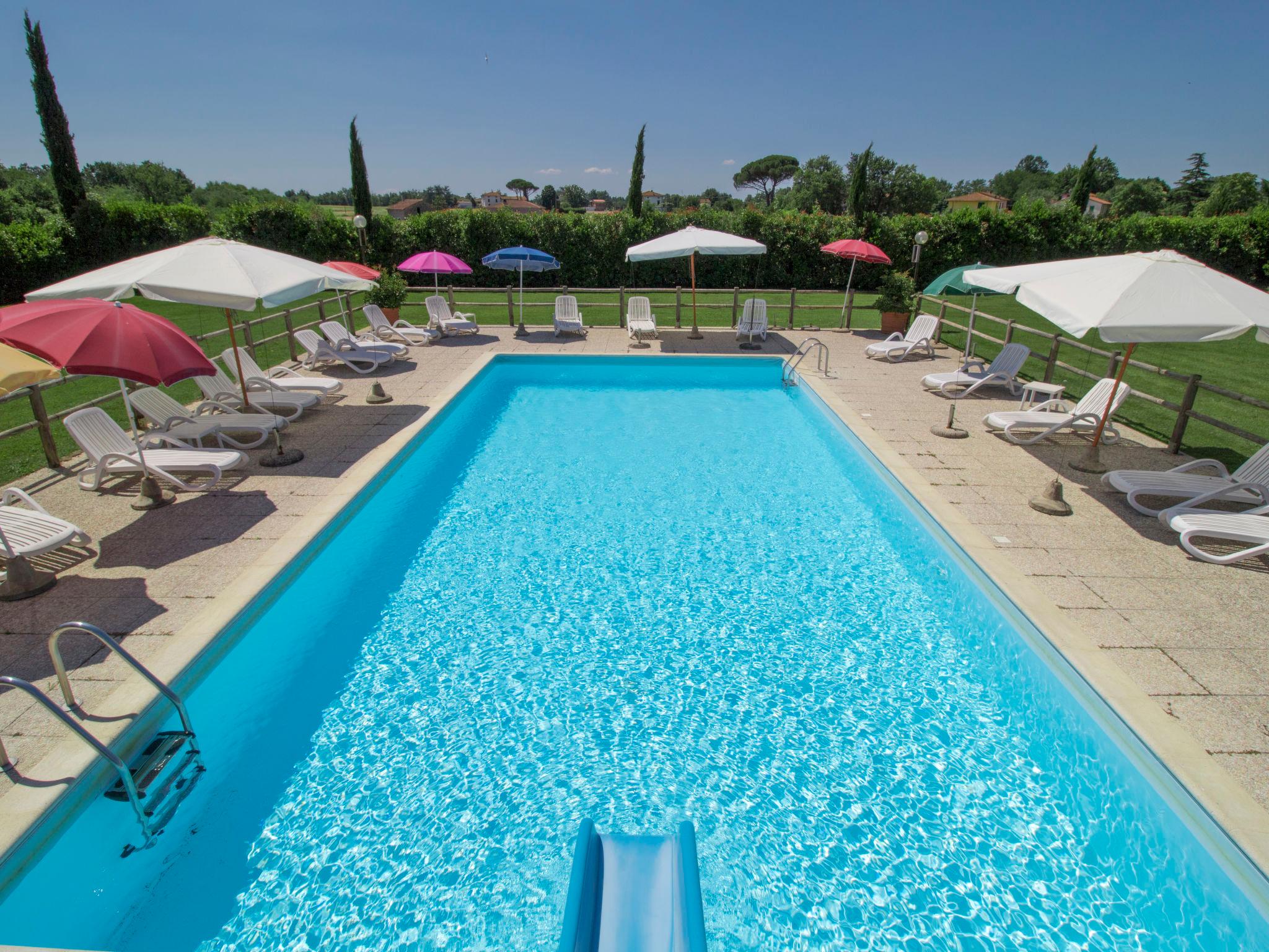 Foto 2 - Casa de 4 quartos em Castelfranco di Sotto com piscina e jardim