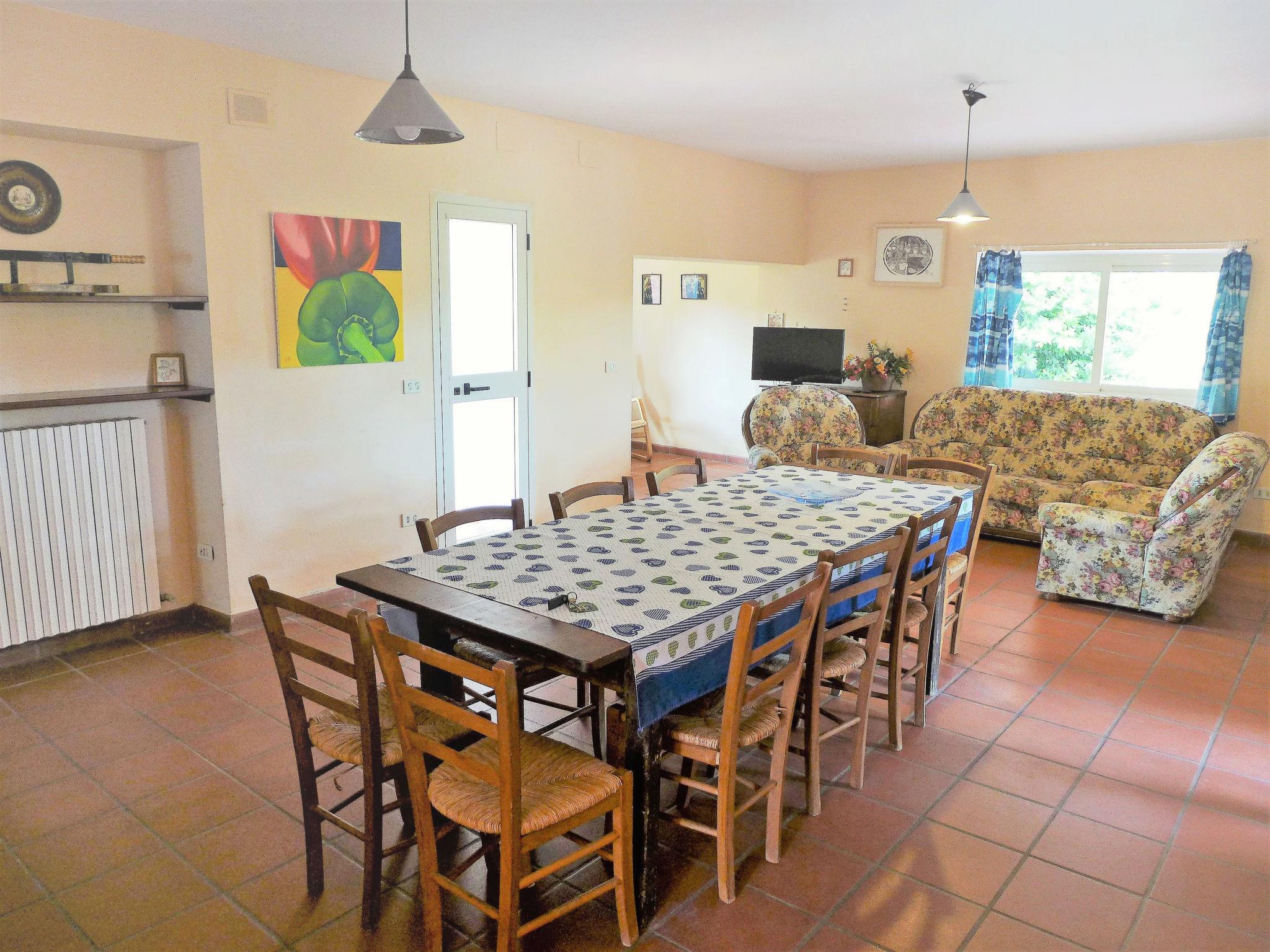 Photo 3 - 4 bedroom House in Città Sant'Angelo with swimming pool and sea view