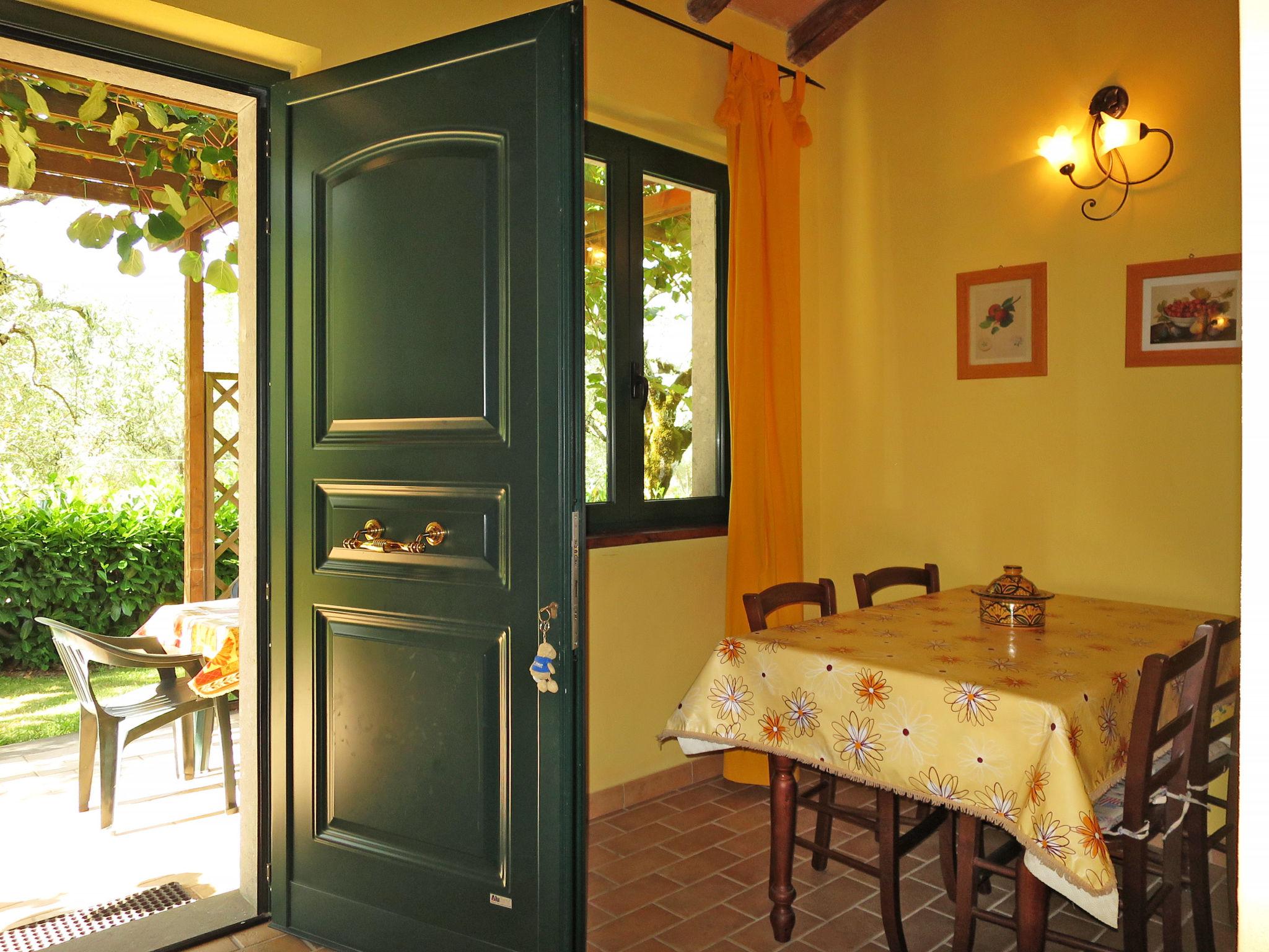 Foto 6 - Casa con 2 camere da letto a Montefiascone con giardino e terrazza