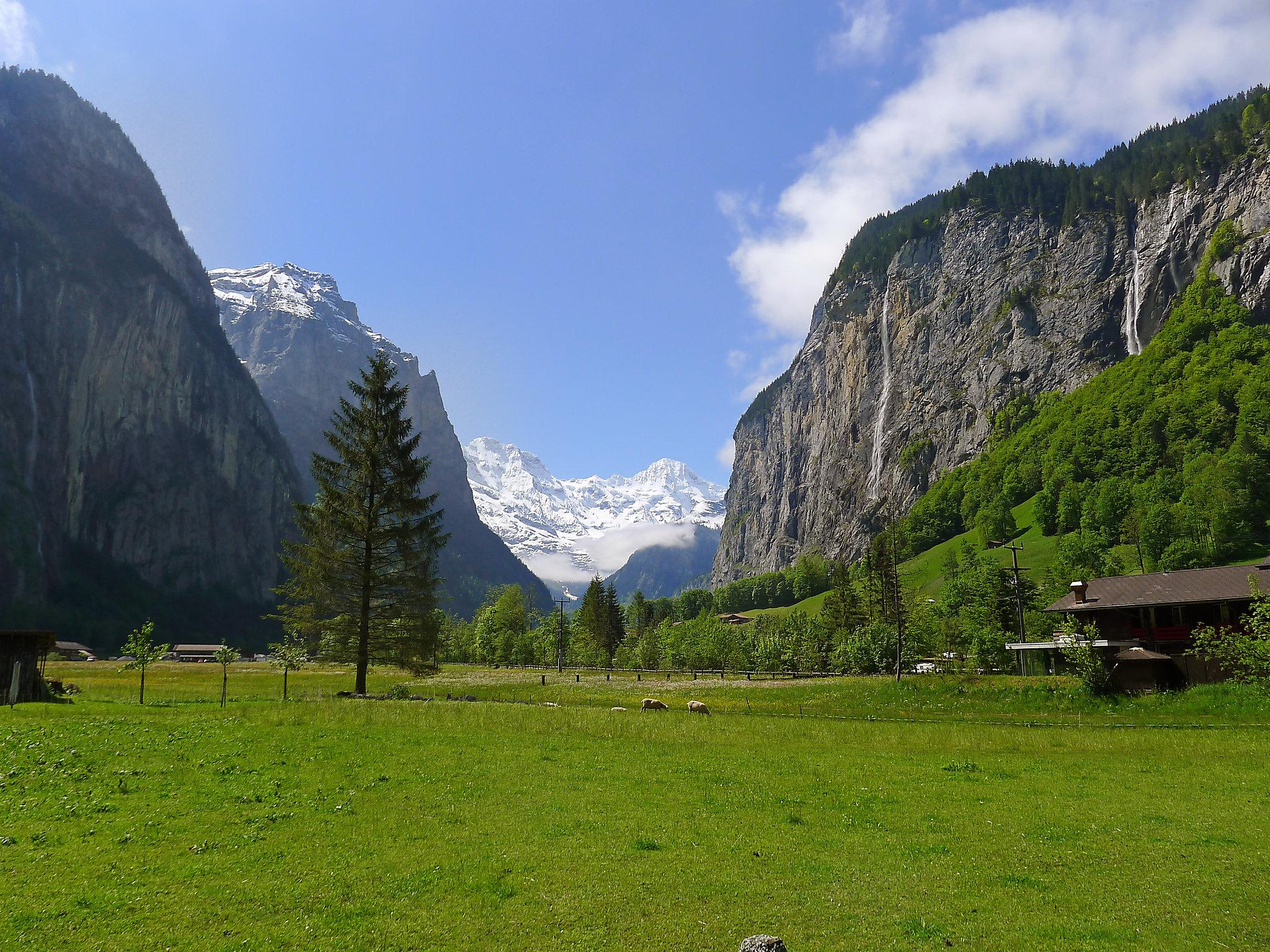 Foto 22 - Apartamento de 2 quartos em Lauterbrunnen com vista para a montanha