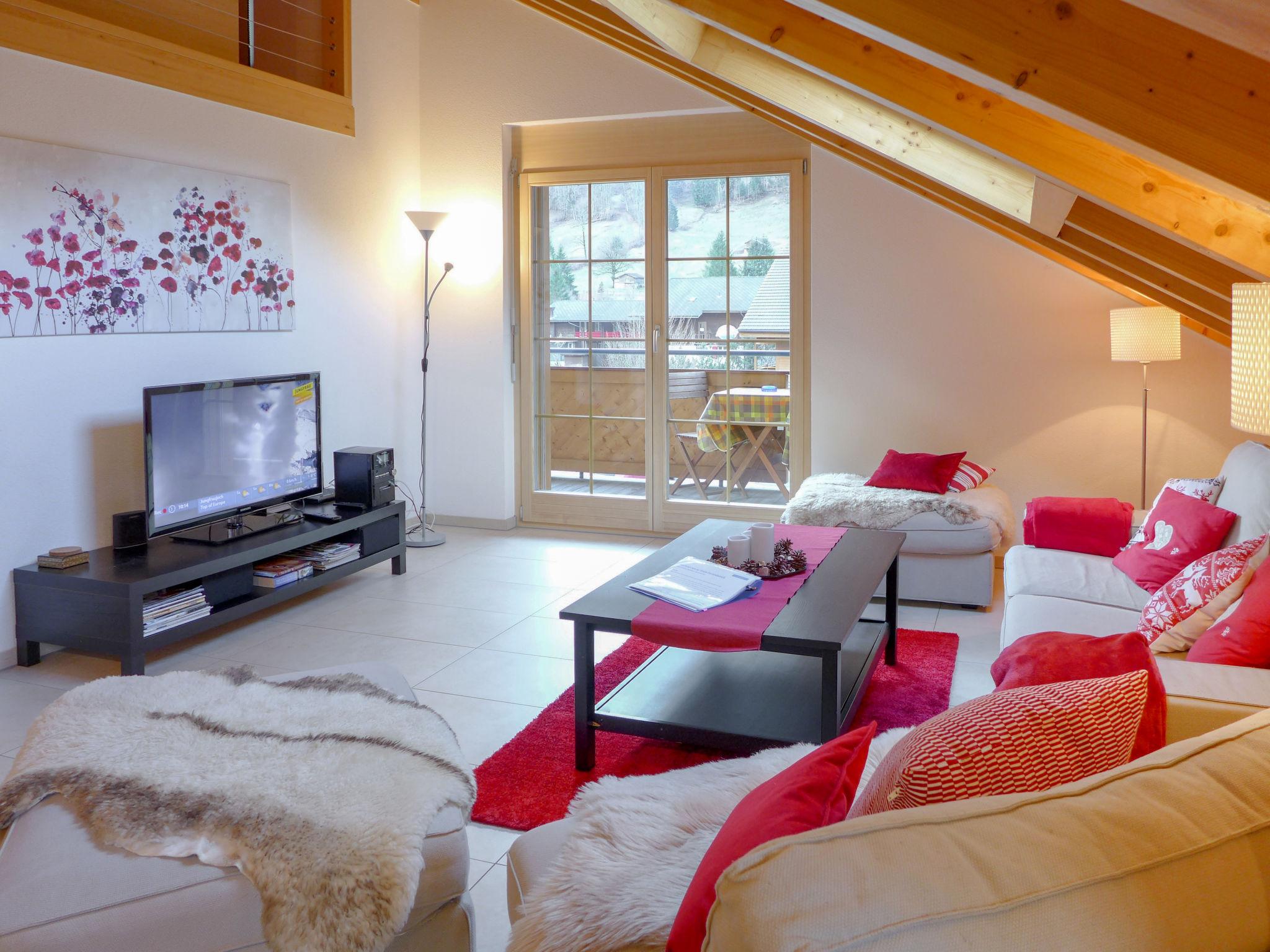 Photo 9 - 2 bedroom Apartment in Lauterbrunnen with mountain view