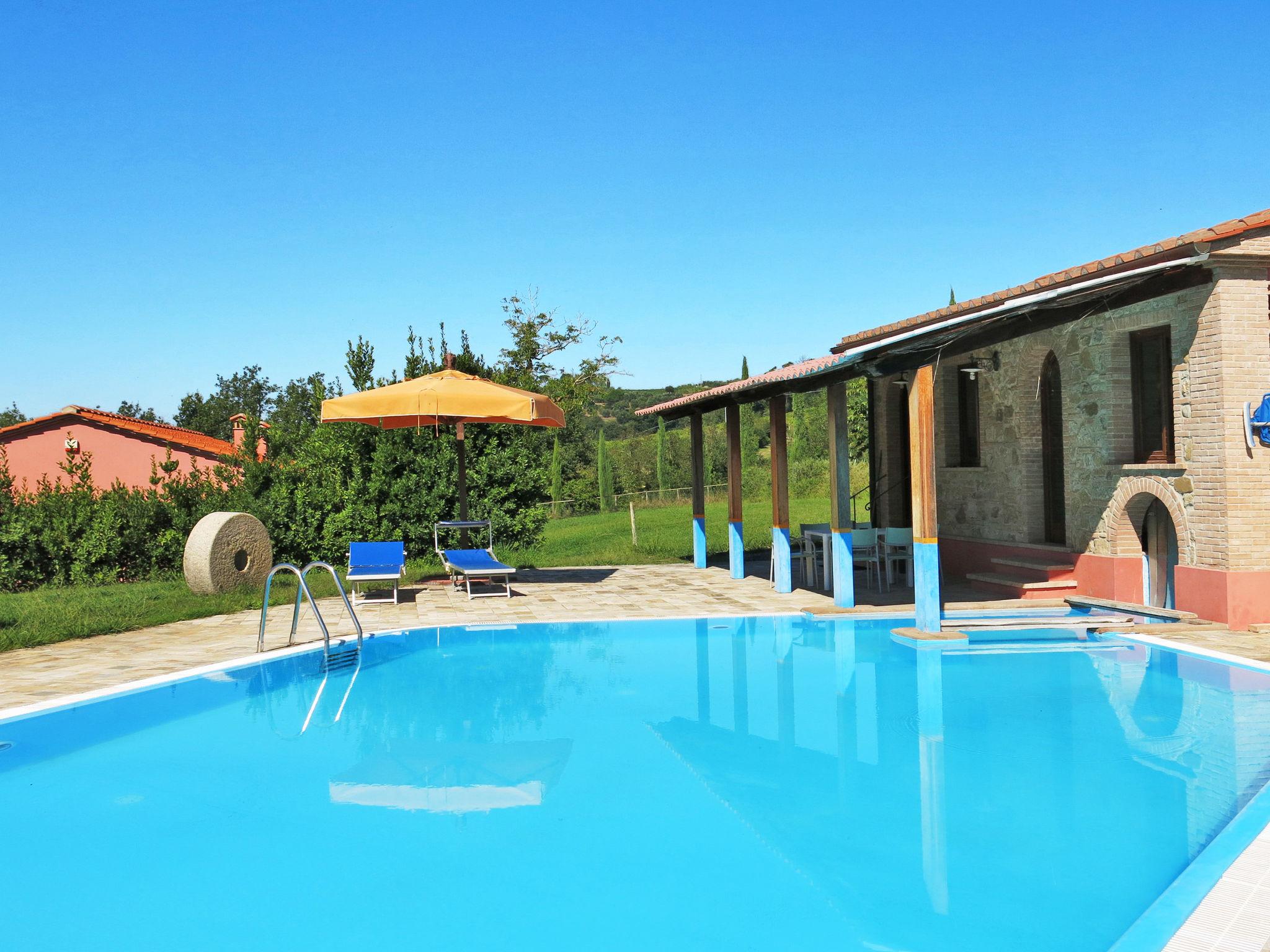 Photo 5 - Appartement de 2 chambres à Peccioli avec piscine et jardin