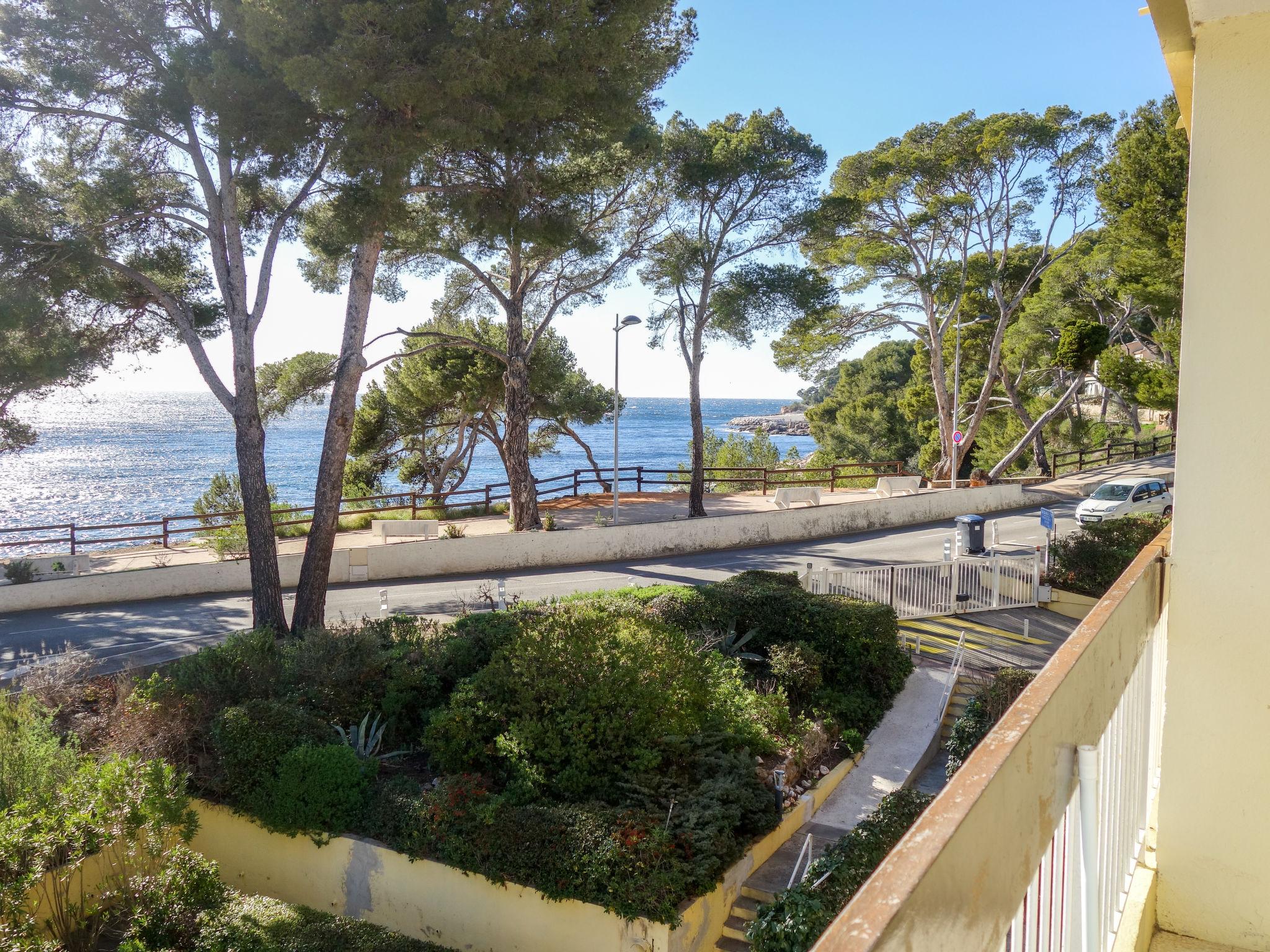 Foto 18 - Apartment mit 2 Schlafzimmern in Bandol mit terrasse und blick aufs meer