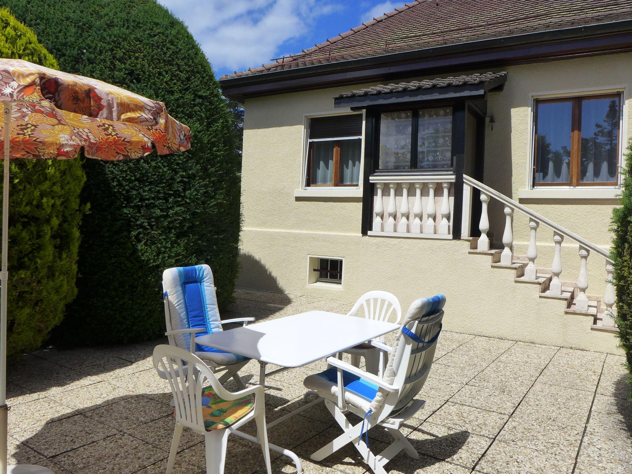 Photo 19 - Maison de 1 chambre à Genthod avec piscine et jardin