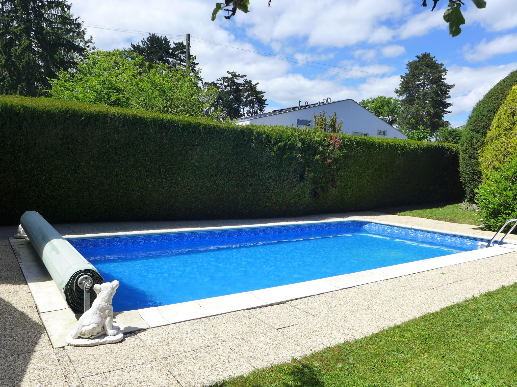 Photo 13 - Maison de 1 chambre à Genthod avec piscine et jardin