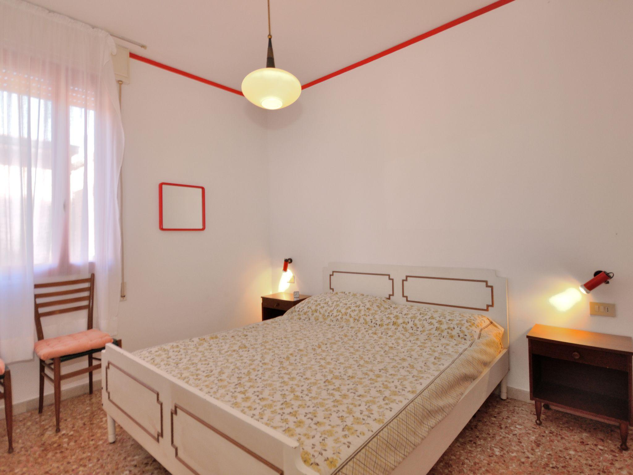Foto 5 - Apartamento de 2 quartos em San Michele al Tagliamento com terraço e vistas do mar