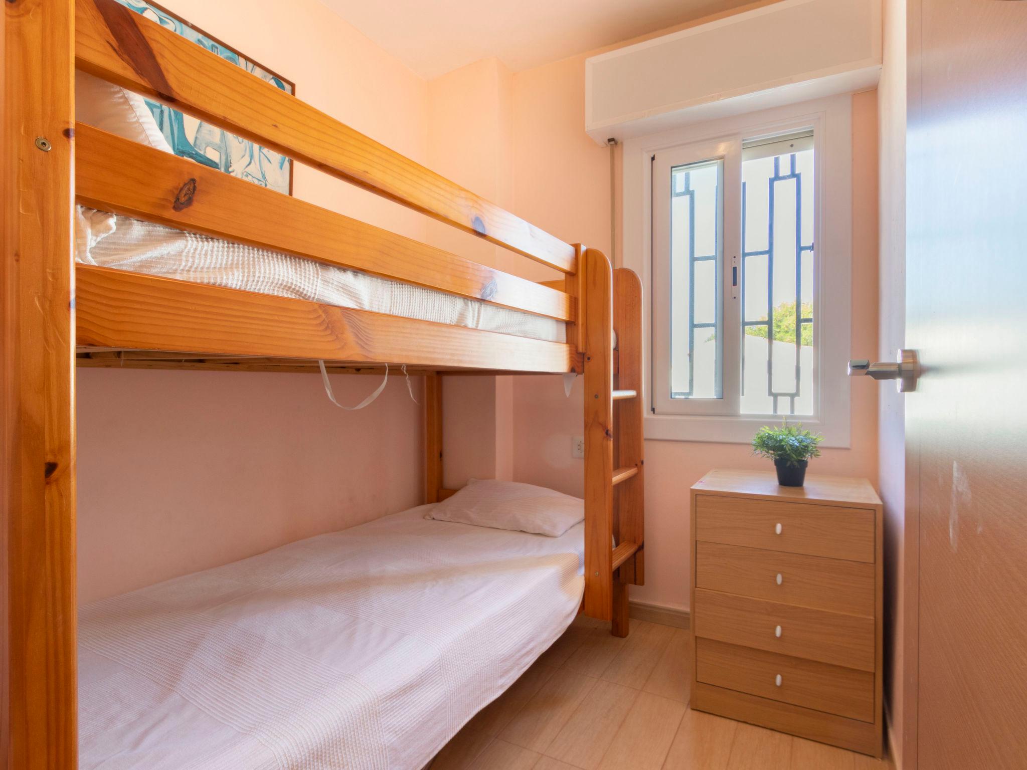 Foto 21 - Appartamento con 2 camere da letto a Torredembarra con terrazza e vista mare