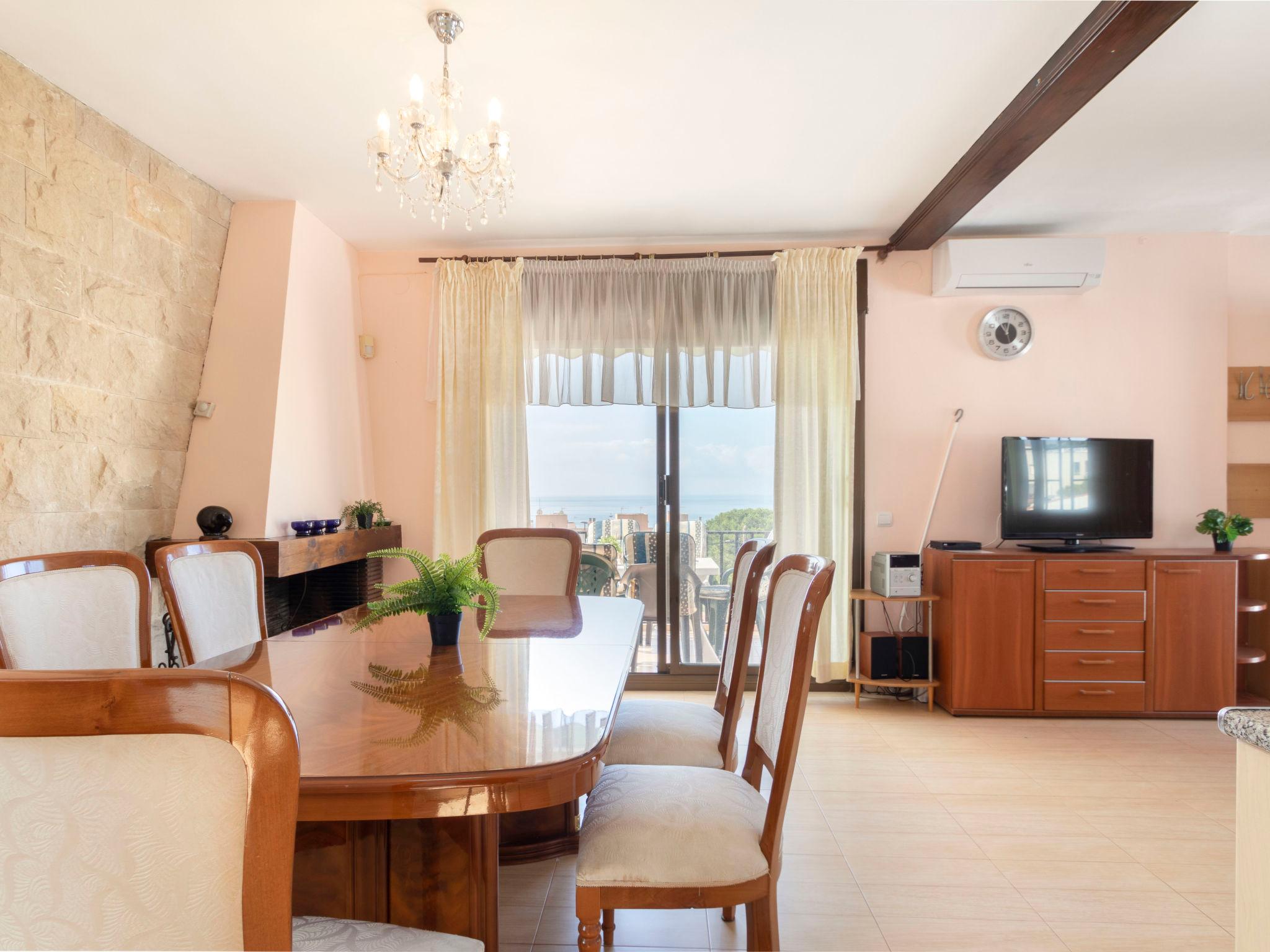 Foto 13 - Appartamento con 2 camere da letto a Torredembarra con terrazza e vista mare
