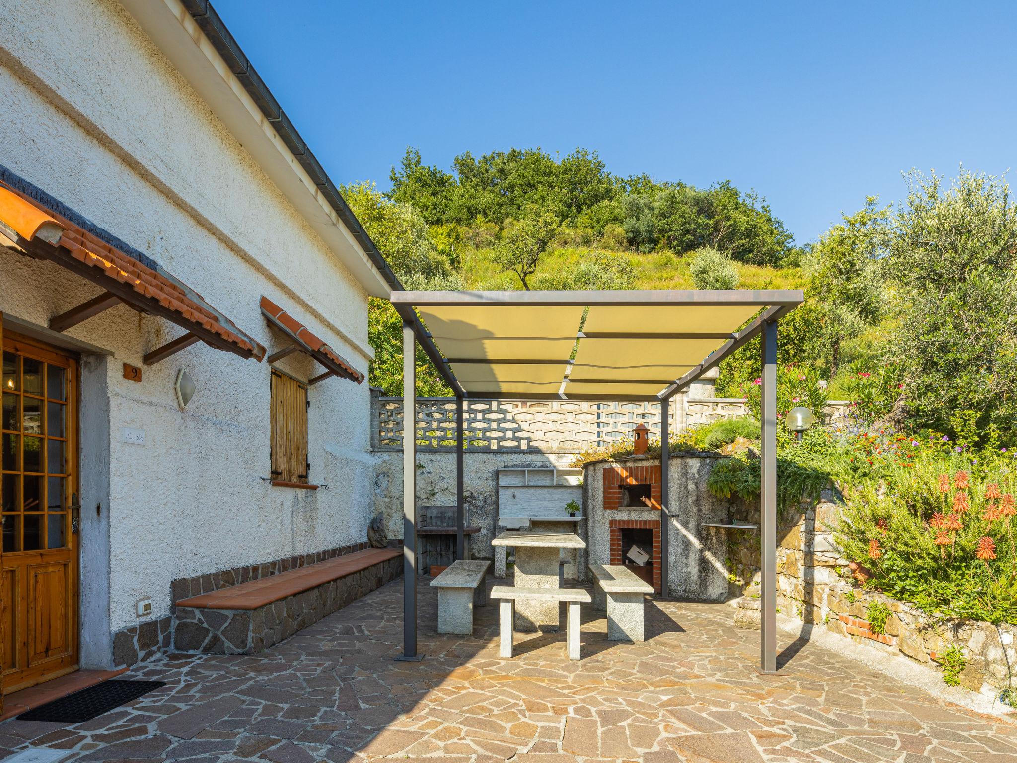 Foto 2 - Haus mit 1 Schlafzimmer in Moneglia mit garten und blick aufs meer