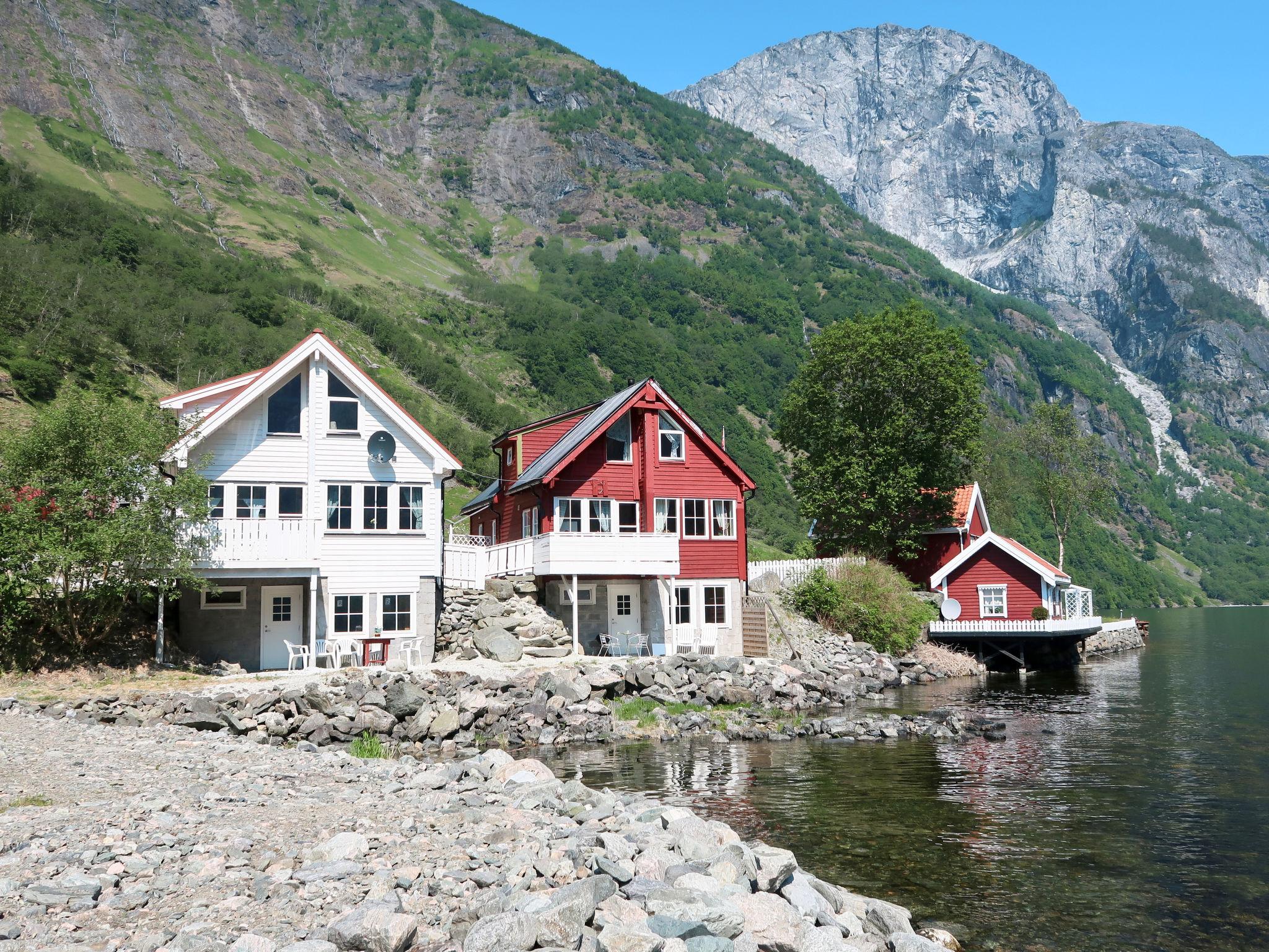 Photo 1 - 3 bedroom House in Aurland with garden and terrace