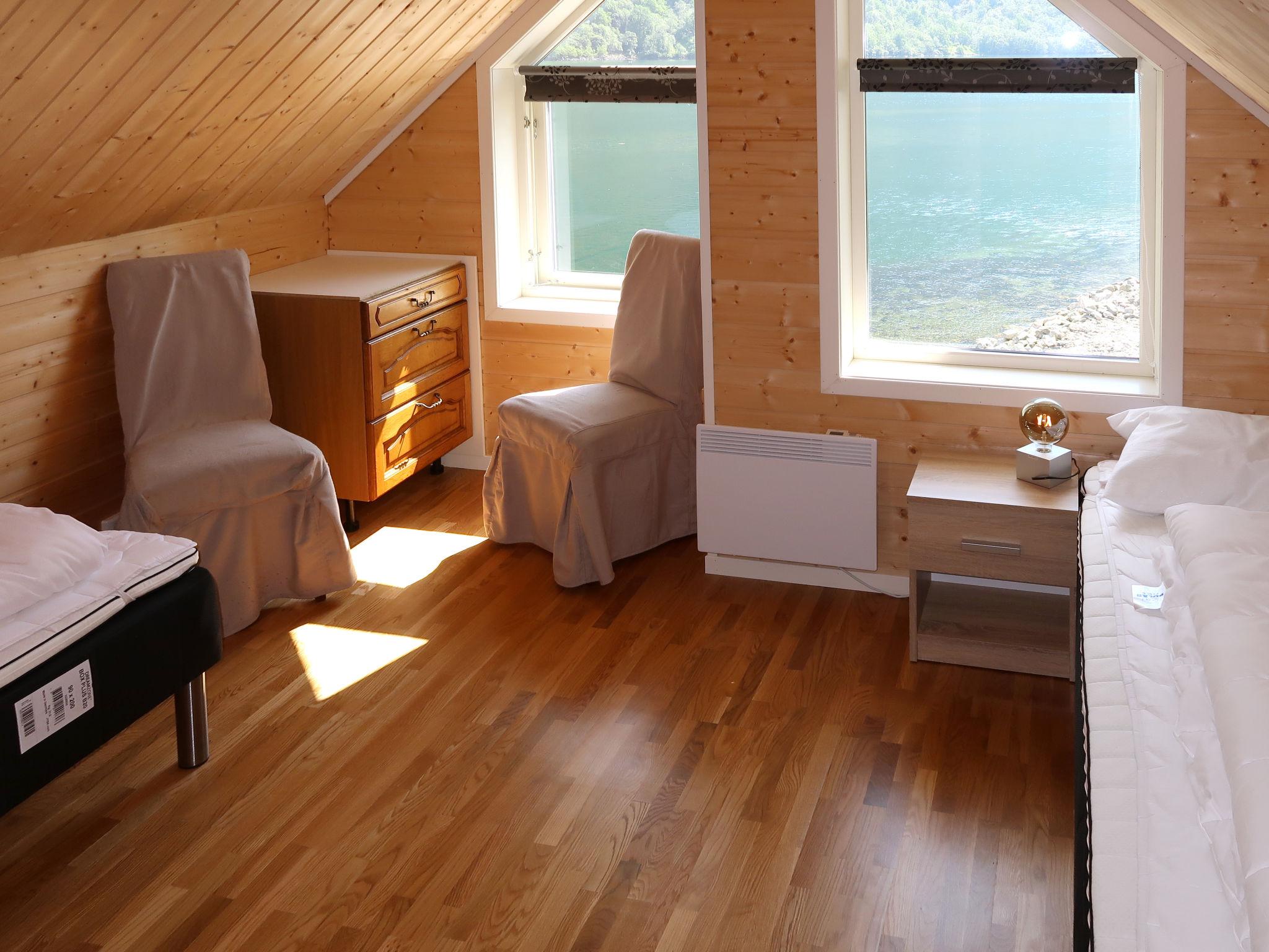 Photo 10 - 3 bedroom House in Aurland with garden and terrace