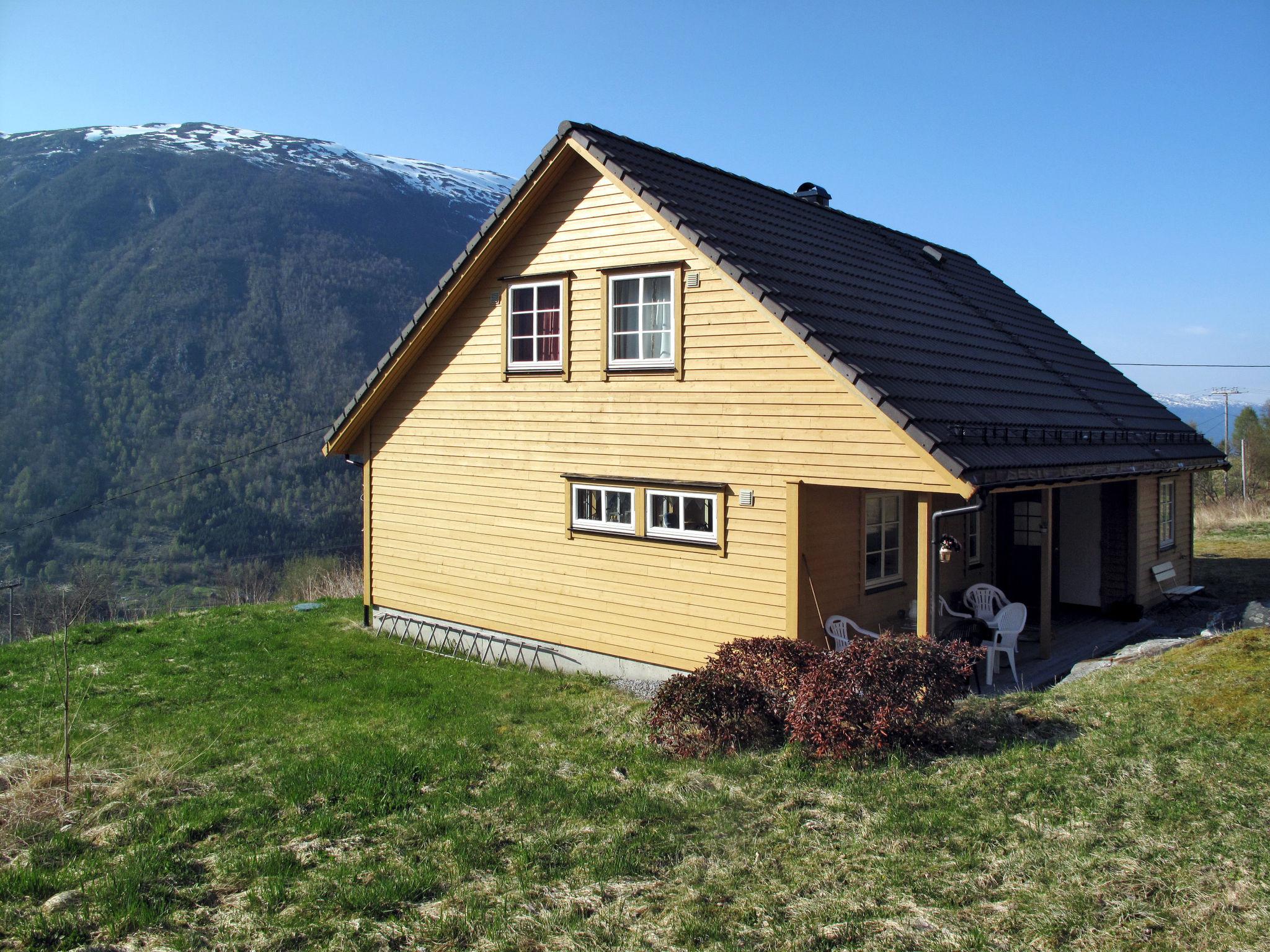 Foto 1 - Haus mit 3 Schlafzimmern in Vik i Sogn mit garten und terrasse