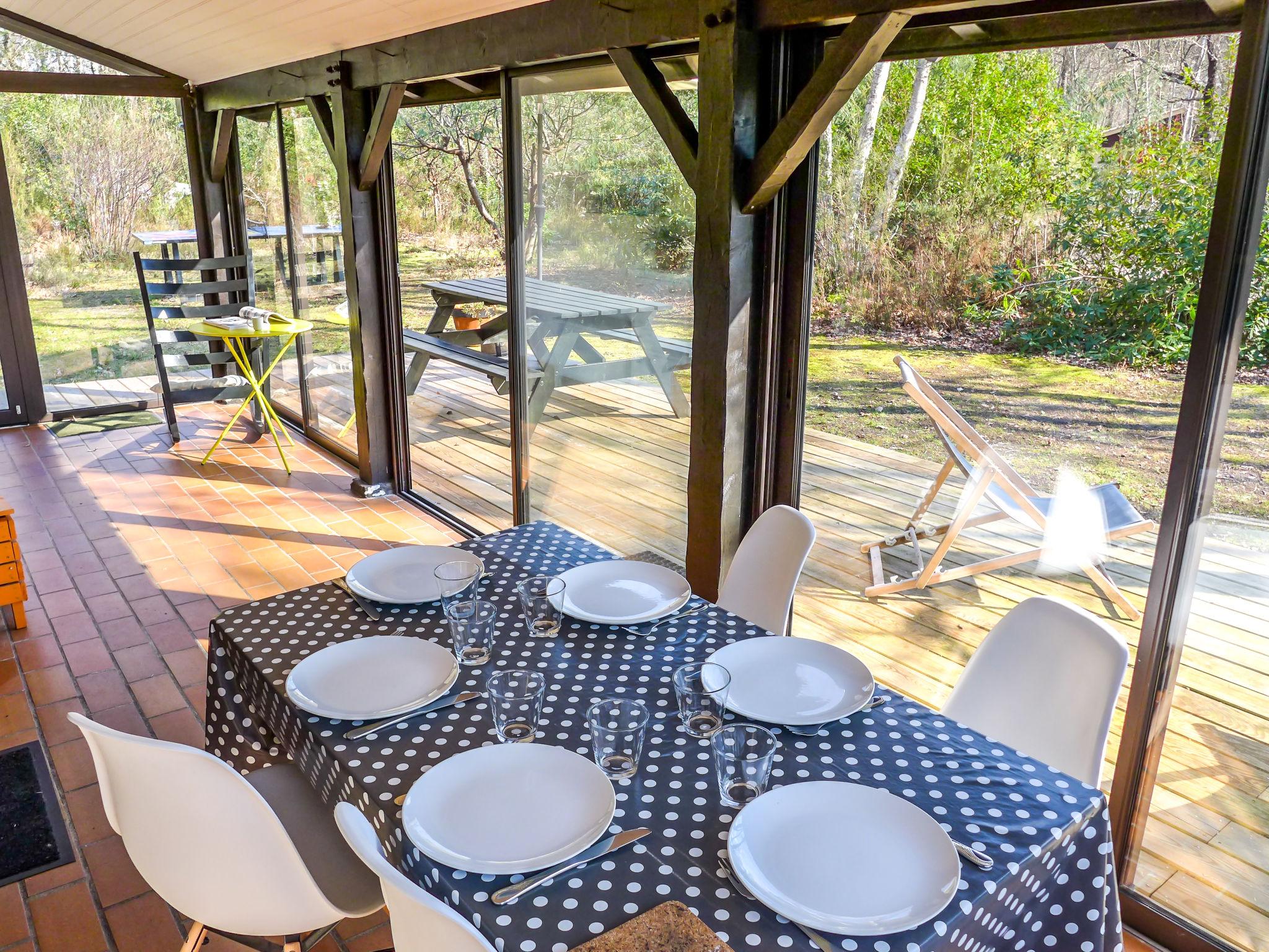 Photo 9 - Maison de 2 chambres à Lacanau avec piscine et jardin