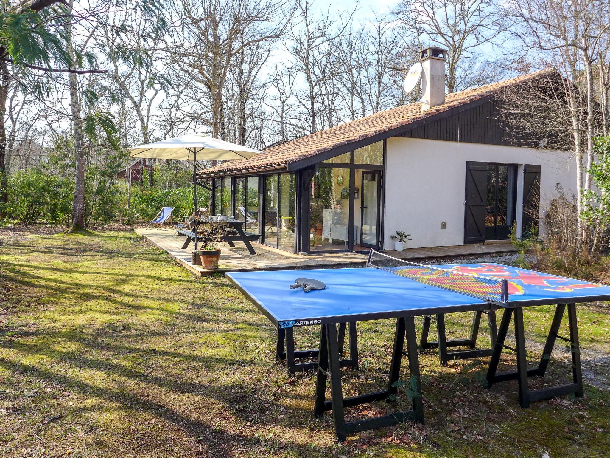 Foto 16 - Casa de 2 quartos em Lacanau com piscina e terraço