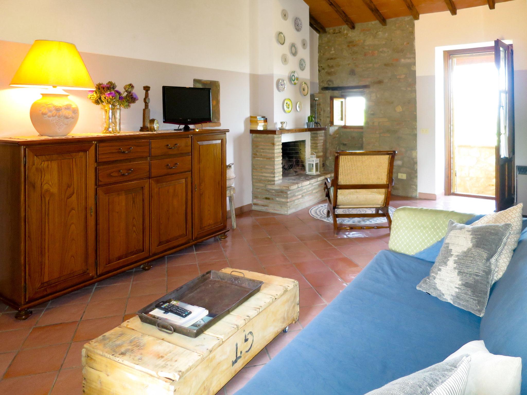 Photo 11 - 10 bedroom House in Piegaro with private pool and garden