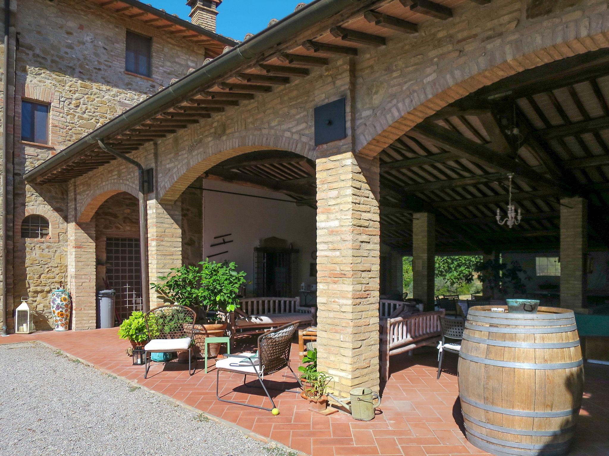 Foto 51 - Haus mit 10 Schlafzimmern in Piegaro mit privater pool und blick auf die berge