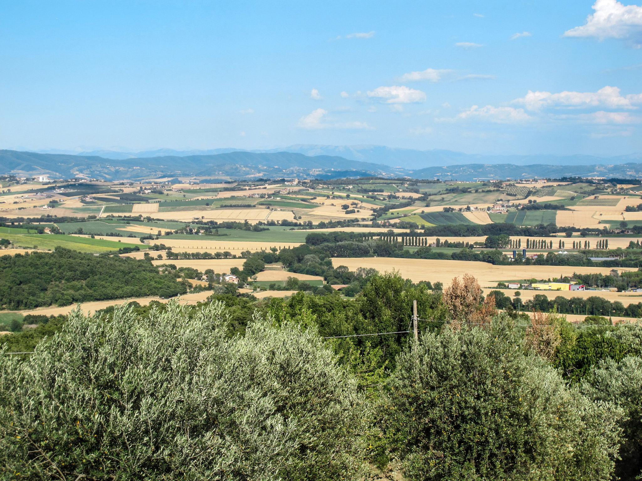 Photo 52 - 10 bedroom House in Piegaro with private pool and mountain view