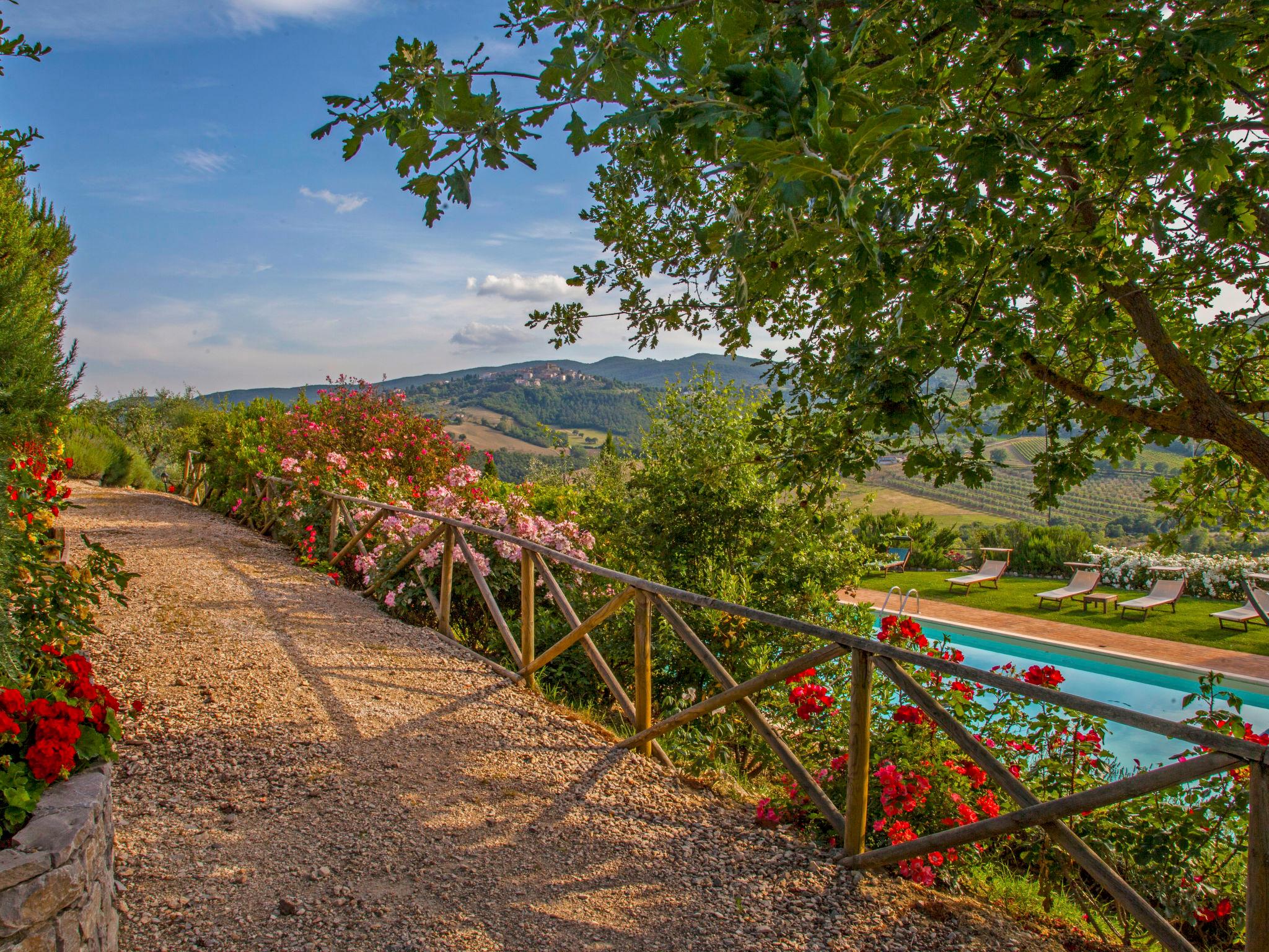 Foto 24 - Appartamento con 3 camere da letto a Allerona con piscina e giardino