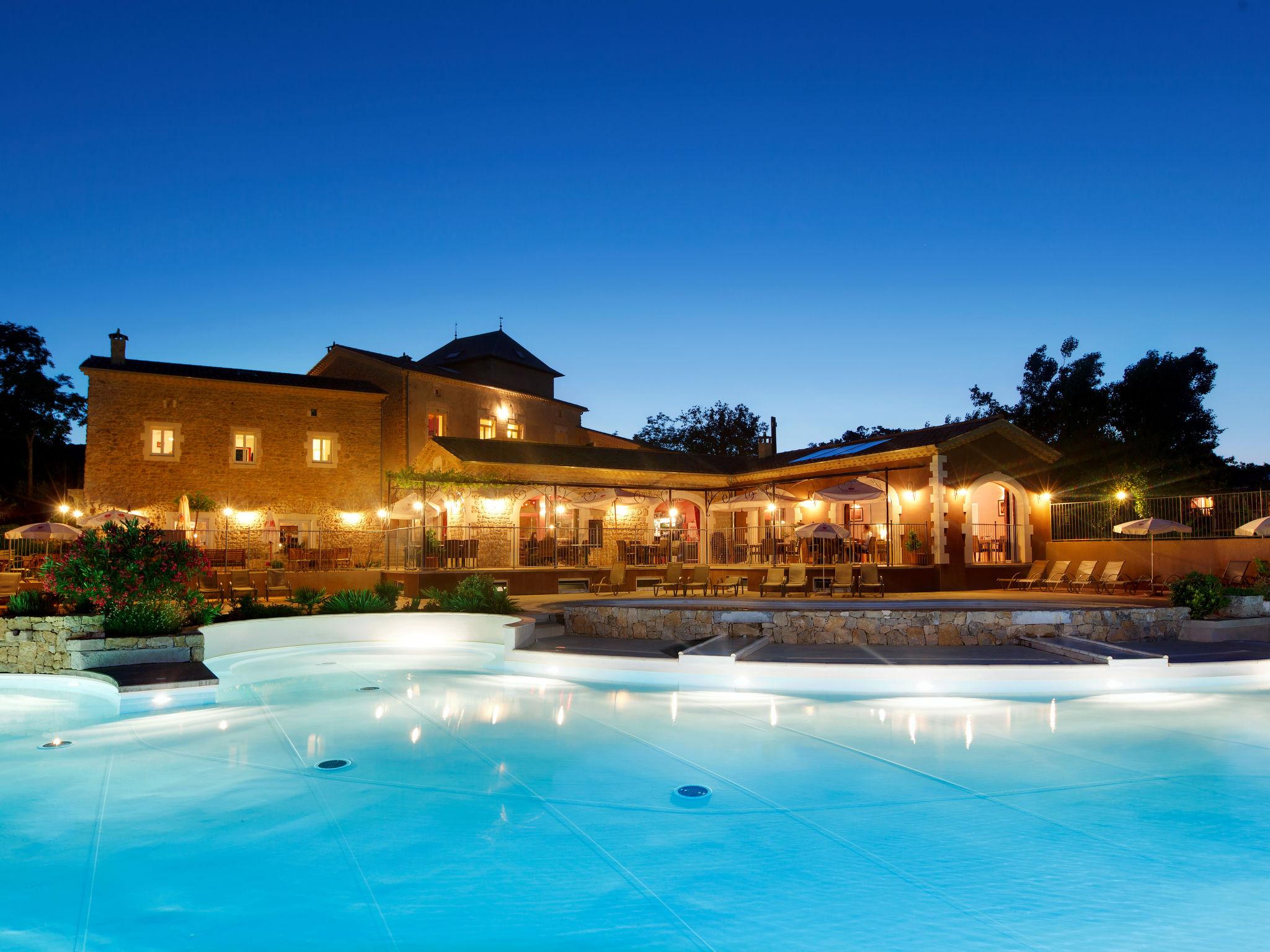 Photo 11 - Maison de 2 chambres à Lagorce avec piscine et terrasse