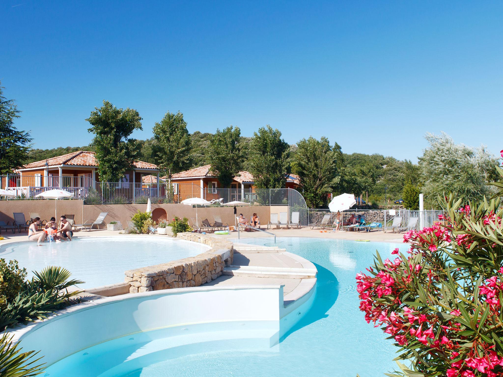 Photo 2 - Maison de 3 chambres à Lagorce avec piscine et terrasse