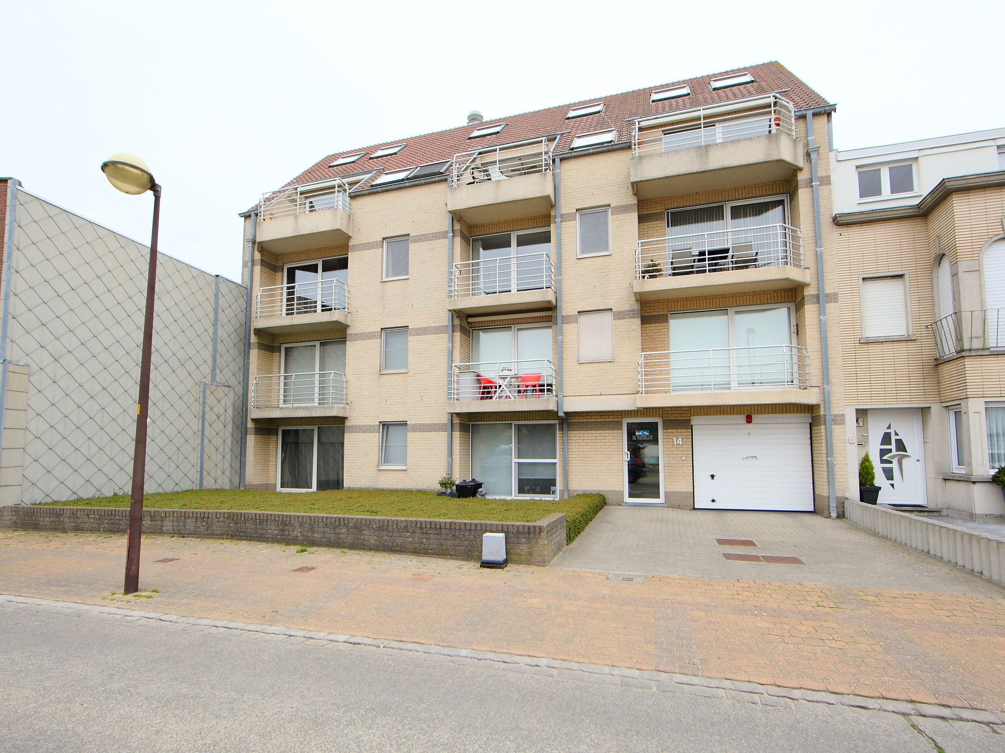 Foto 14 - Apartamento de 2 habitaciones en Bredene con vistas al mar