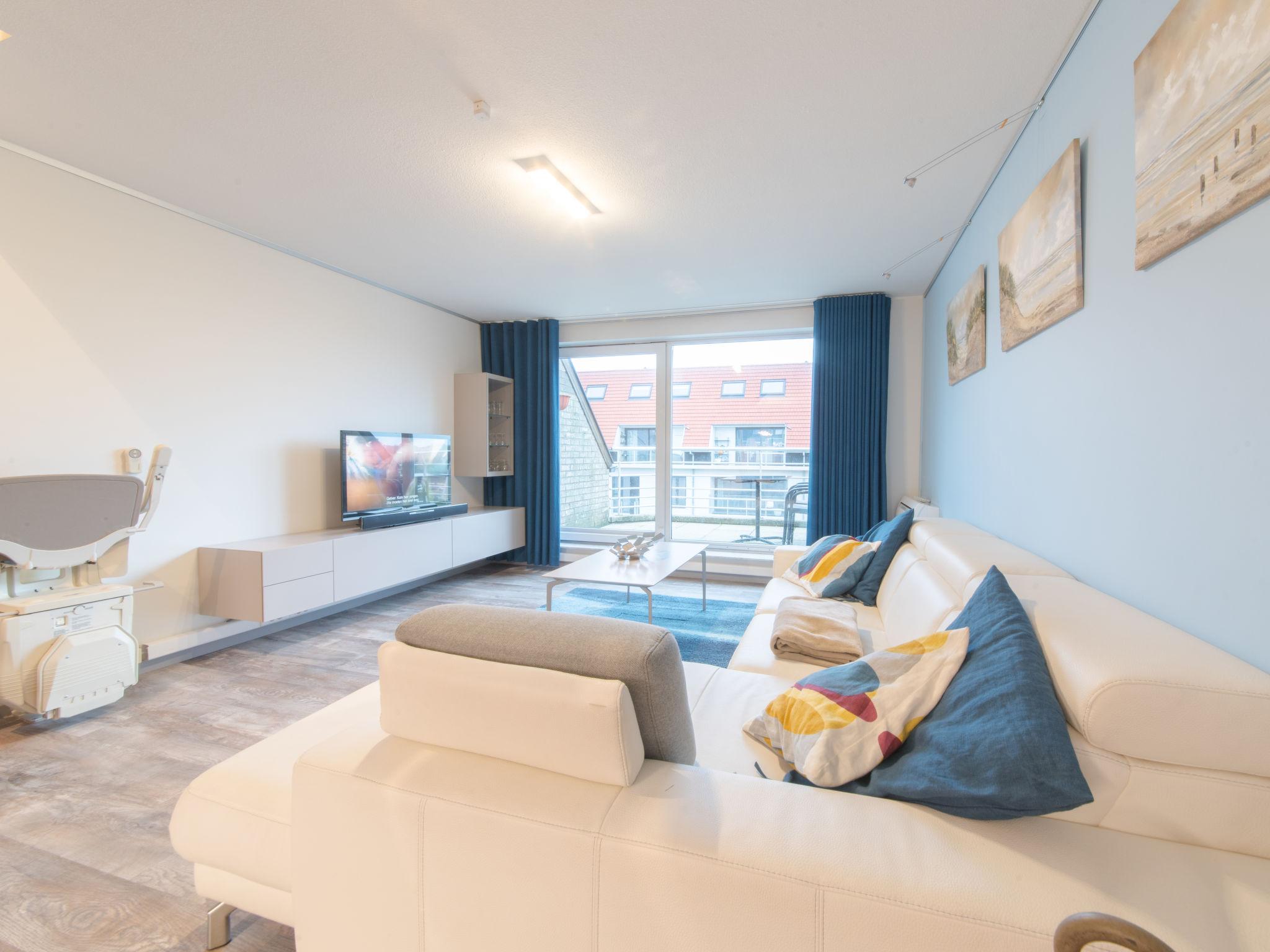 Foto 1 - Apartamento de 2 habitaciones en Bredene con vistas al mar