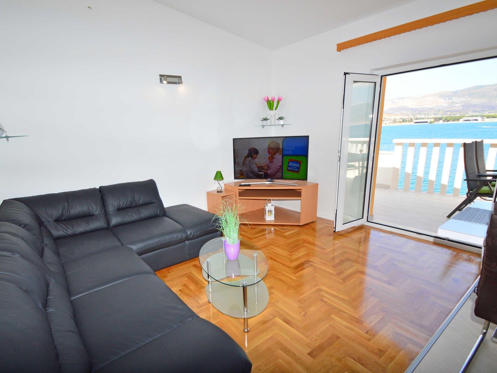 Foto 7 - Apartment mit 2 Schlafzimmern in Trogir mit schwimmbad und blick aufs meer