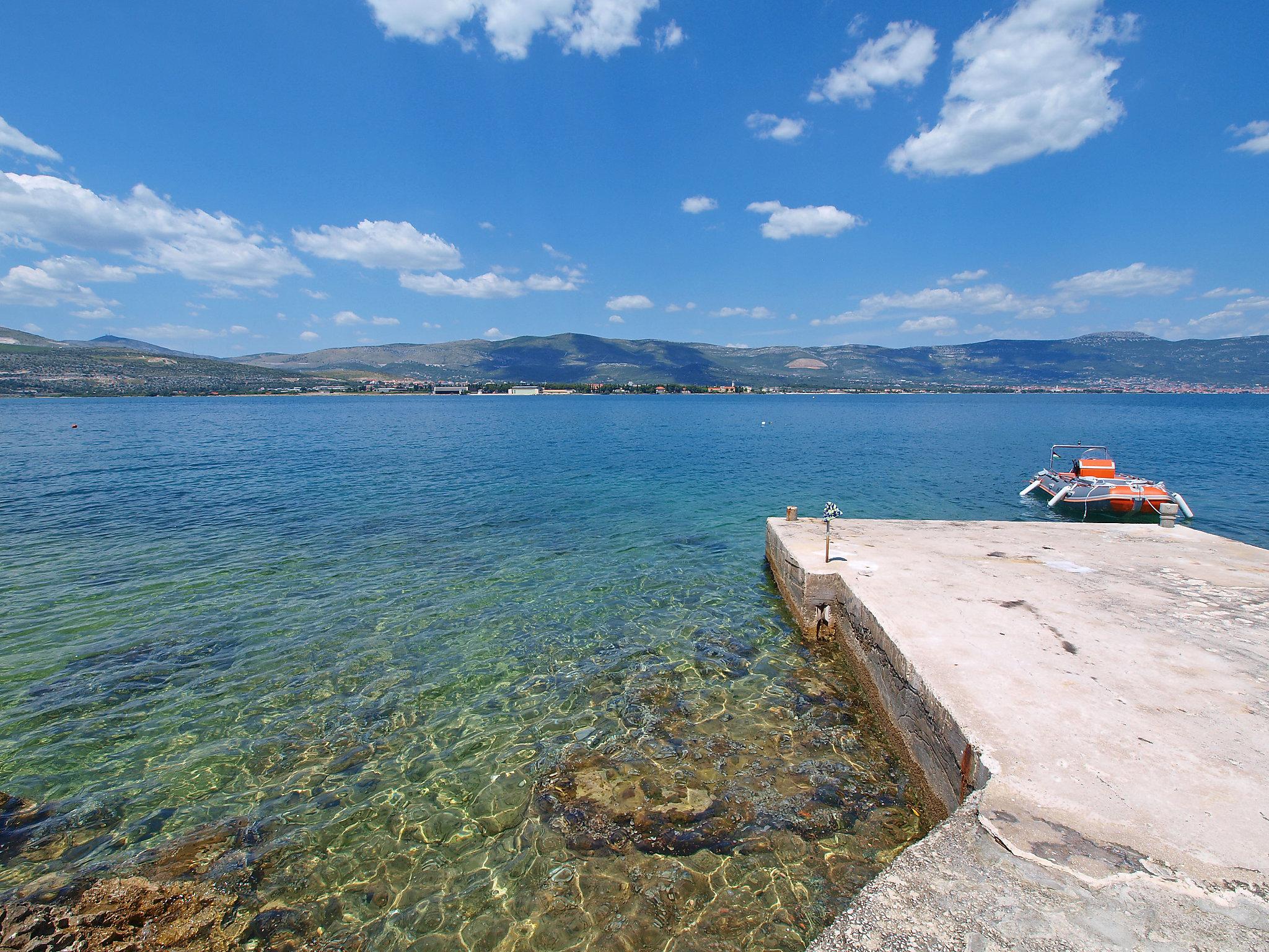 Foto 20 - Apartment mit 2 Schlafzimmern in Trogir mit schwimmbad und blick aufs meer