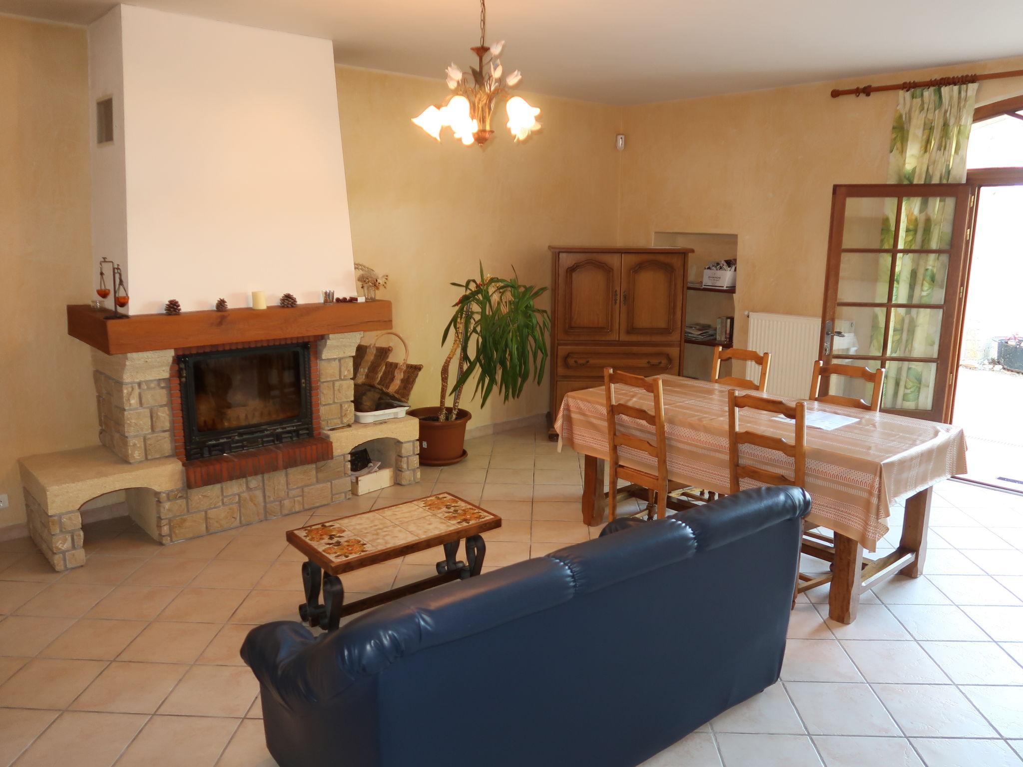 Photo 2 - 3 bedroom House in Grillon with terrace