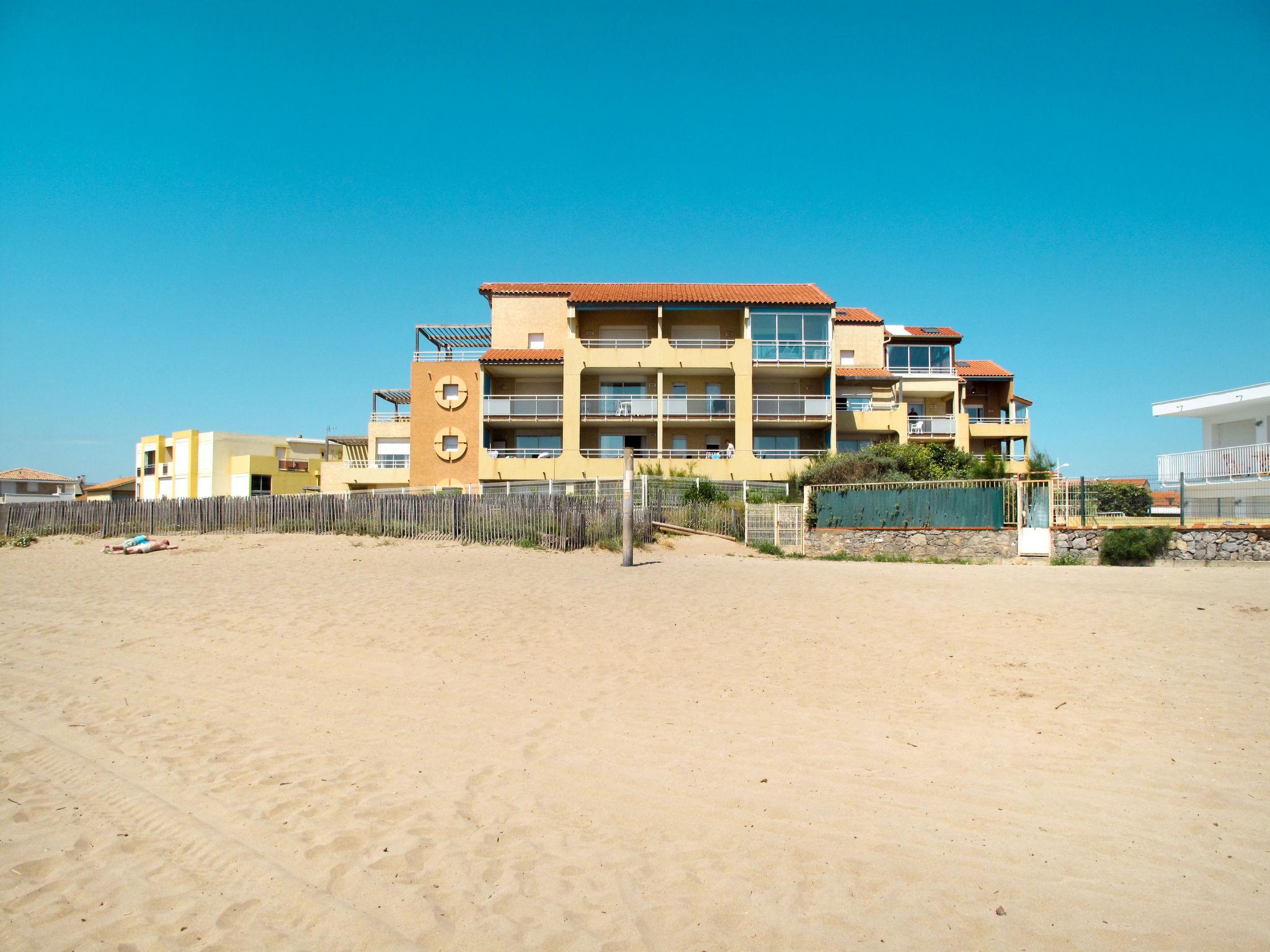 Foto 6 - Apartment mit 2 Schlafzimmern in Valras-Plage mit schwimmbad und blick aufs meer