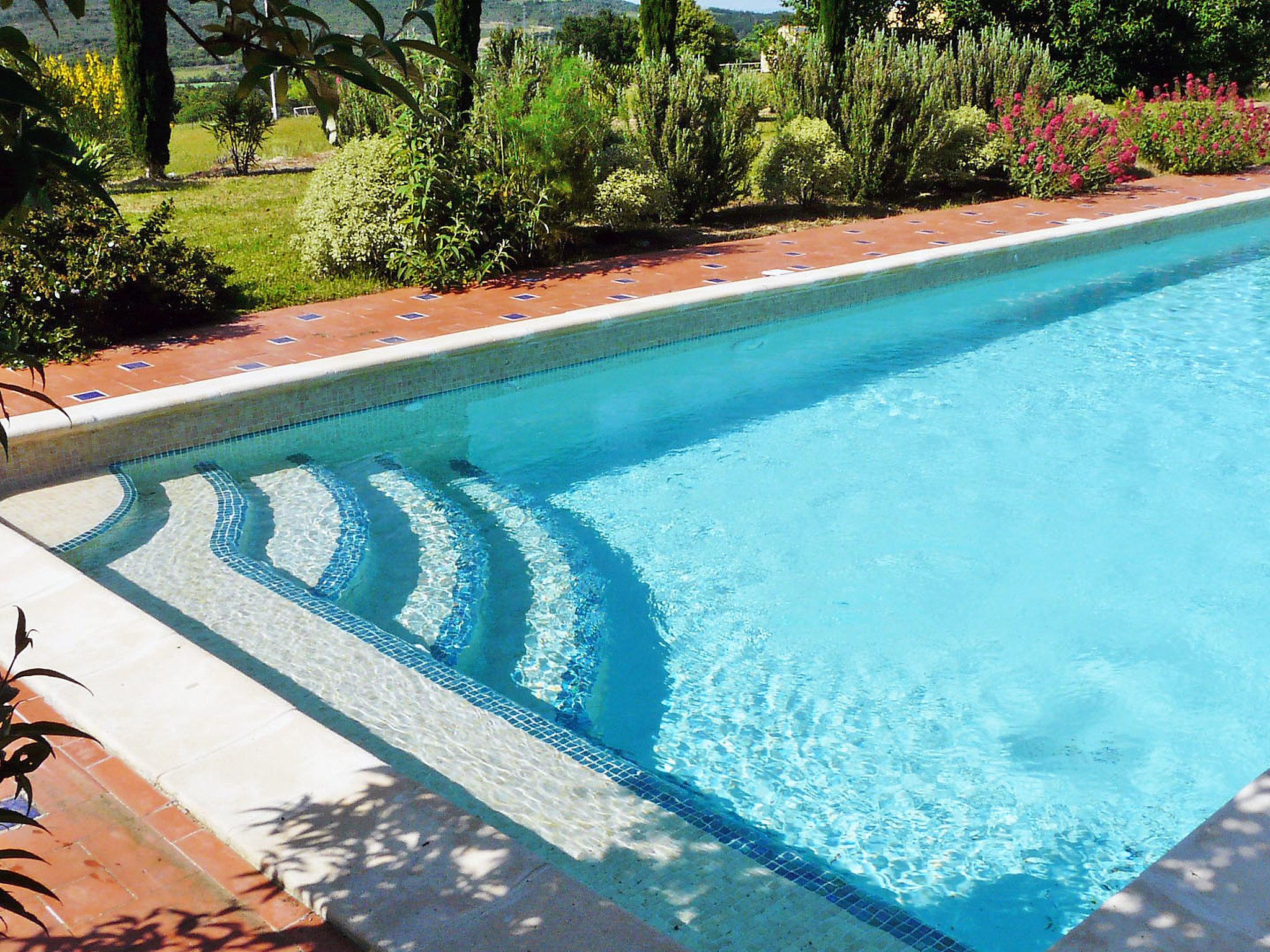 Photo 21 - 4 bedroom House in Limoux with private pool and garden