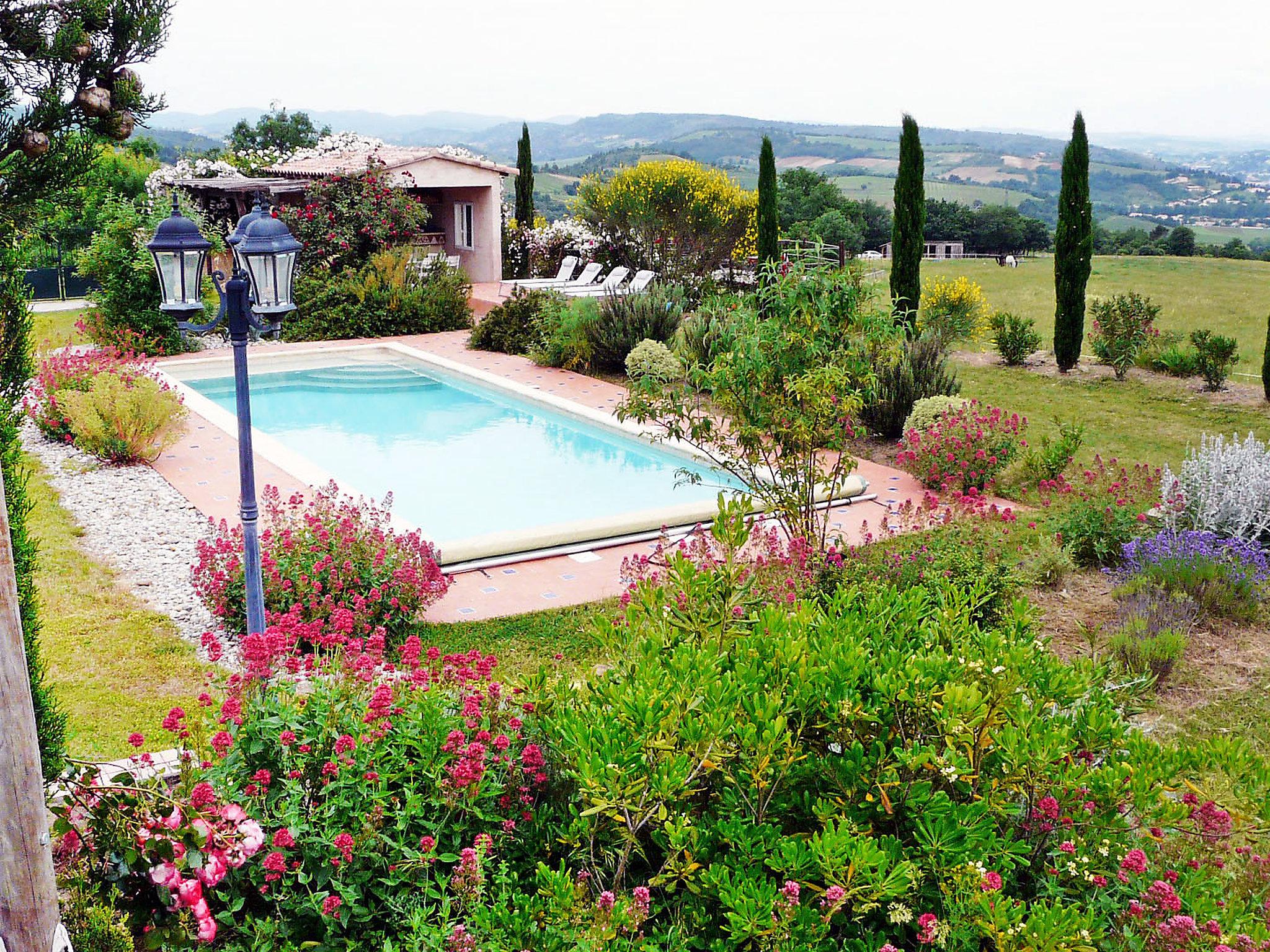 Foto 2 - Casa de 4 habitaciones en Limoux con piscina privada y jardín