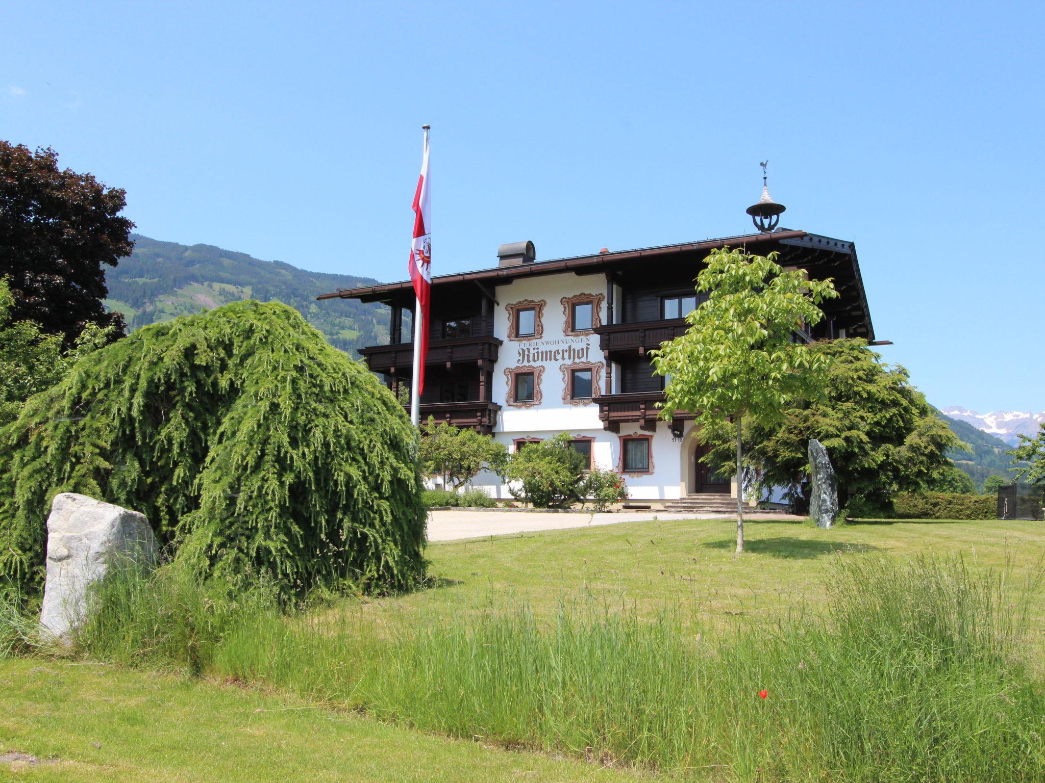 Foto 1 - Apartamento de 1 quarto em Fügen com jardim e vista para a montanha