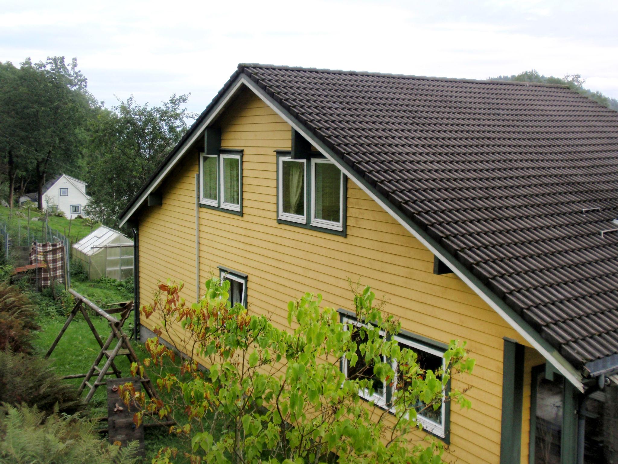 Photo 23 - Maison de 5 chambres à Tysnes avec terrasse