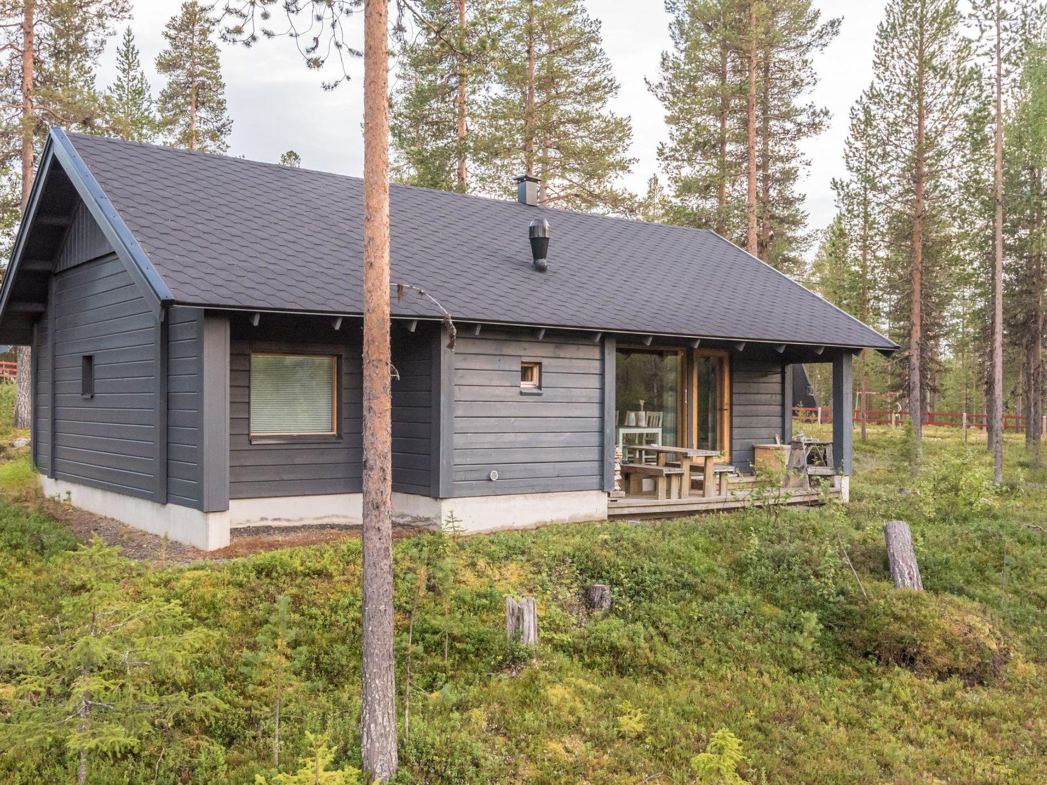 Foto 4 - Haus mit 1 Schlafzimmer in Kolari mit sauna und blick auf die berge