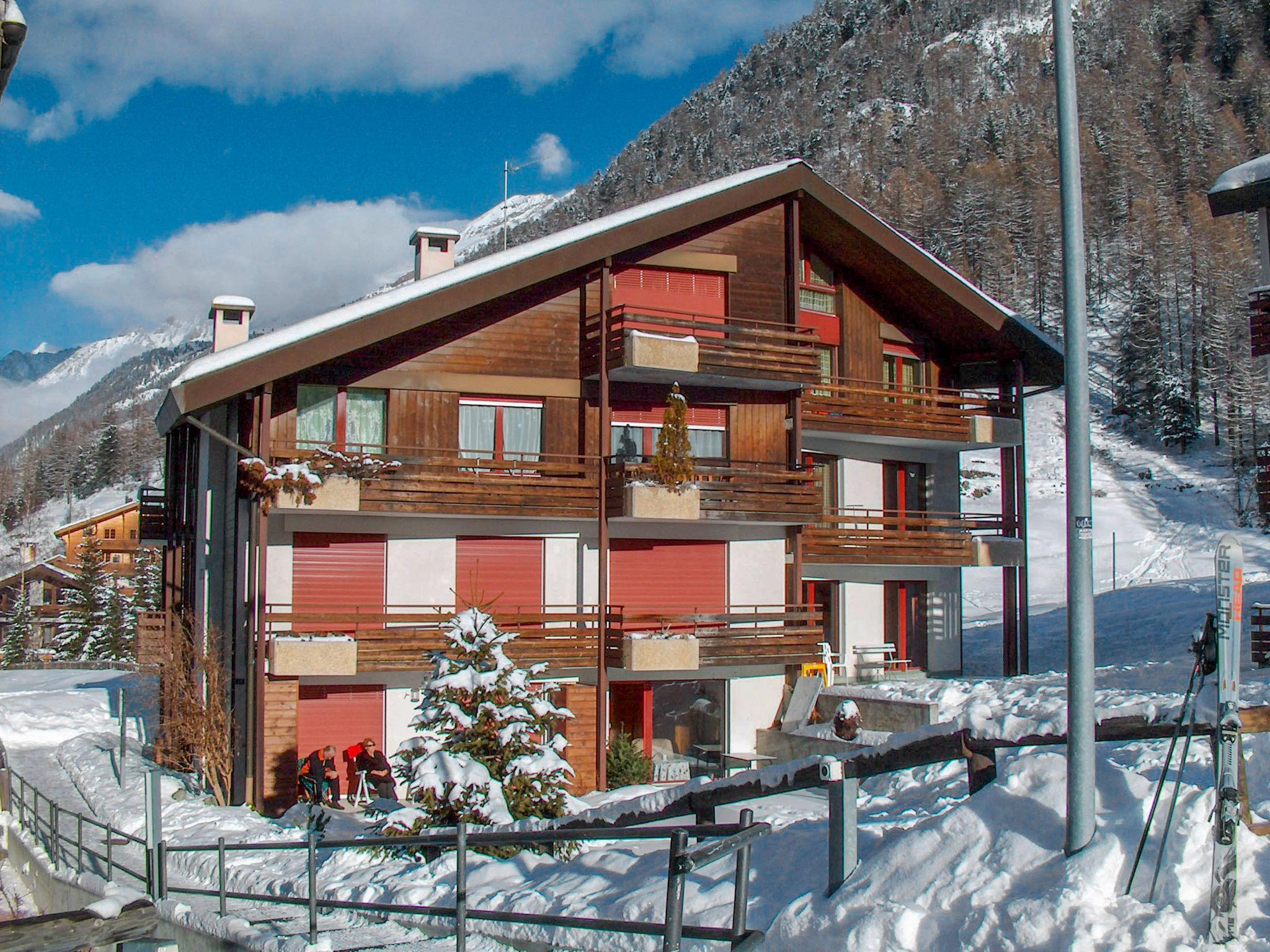 Foto 11 - Apartamento de 1 habitación en Zermatt con jardín y terraza