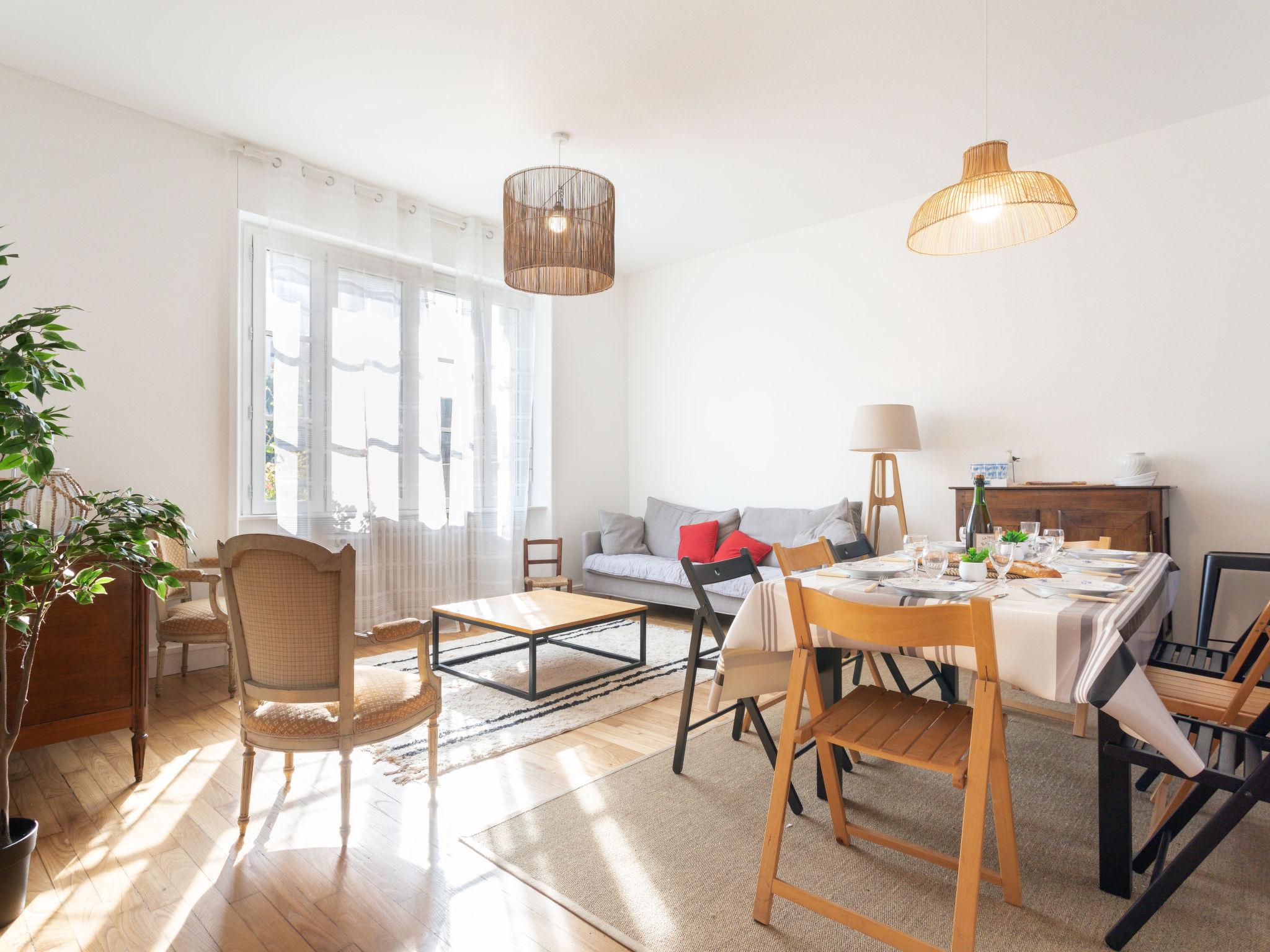 Photo 10 - Appartement de 4 chambres à Dinard avec jardin et terrasse