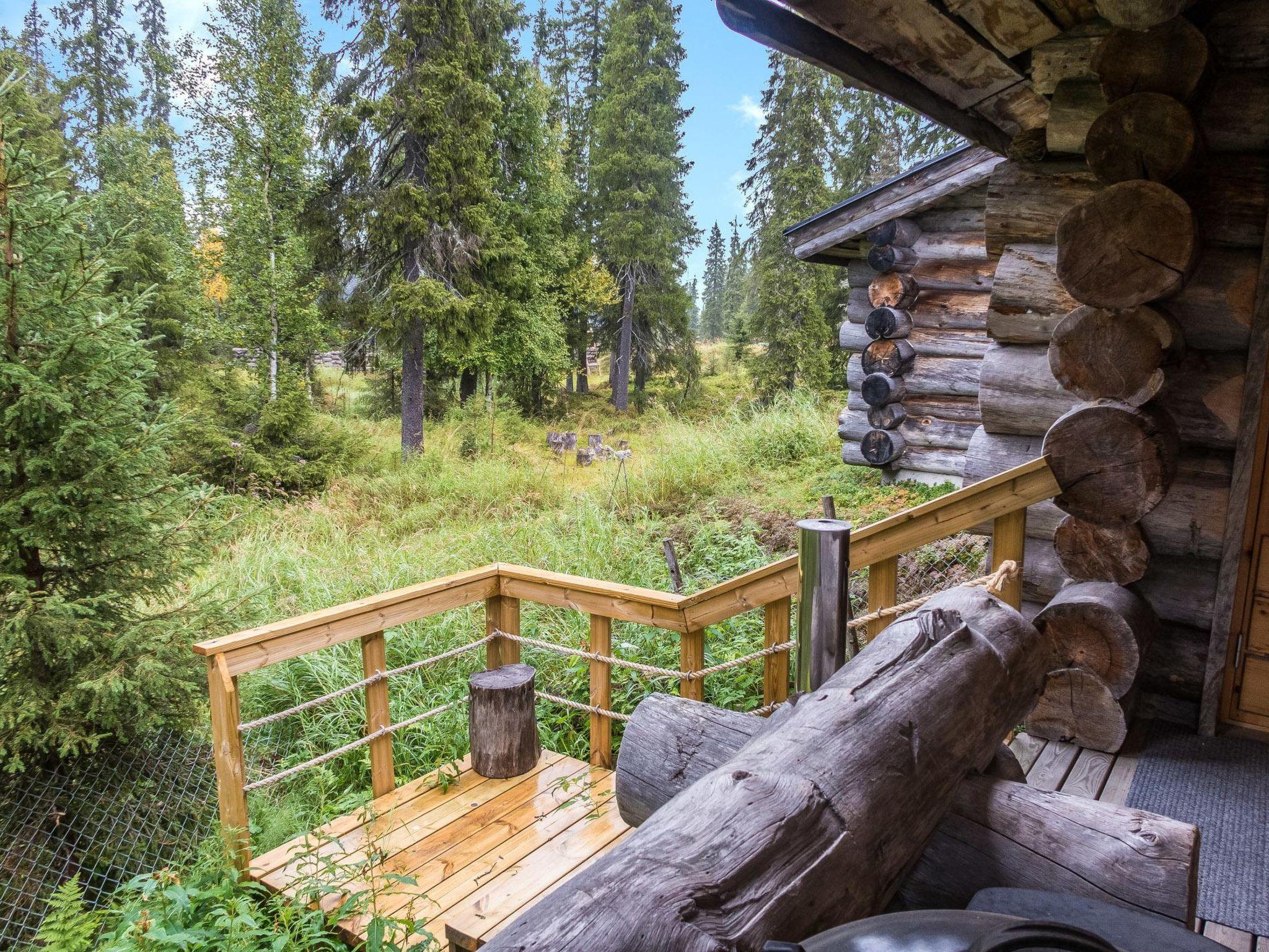 Foto 19 - Casa de 2 quartos em Kuusamo com sauna e vista para a montanha