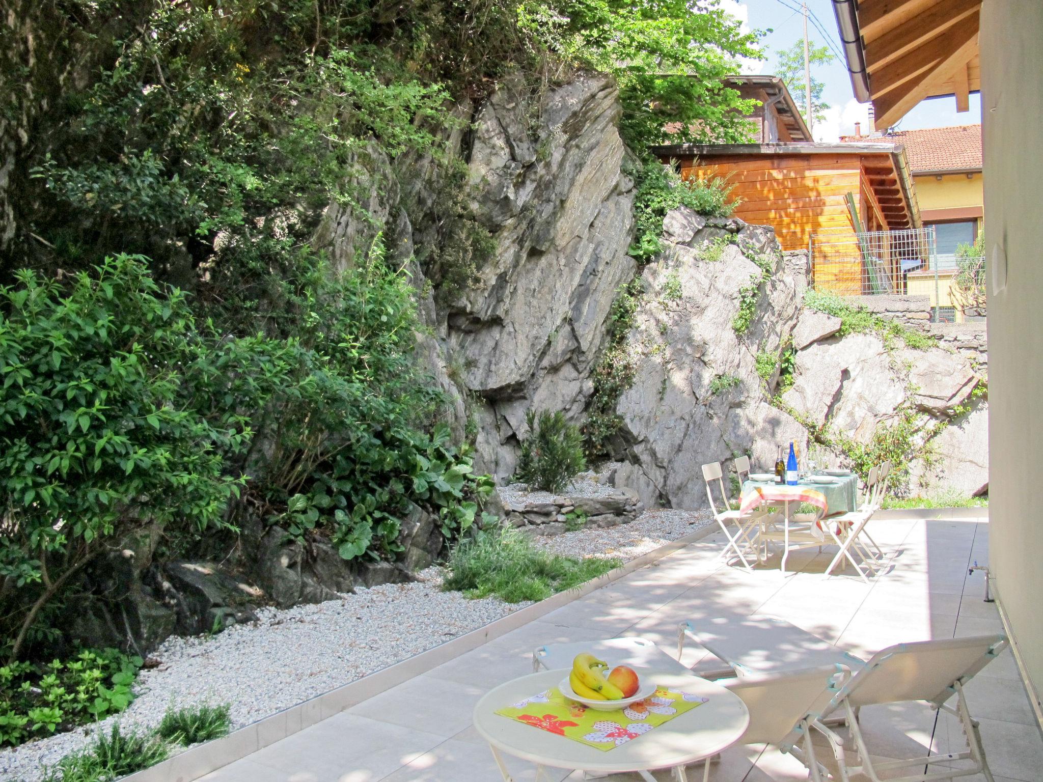 Photo 14 - Apartment in Dorio with terrace and mountain view