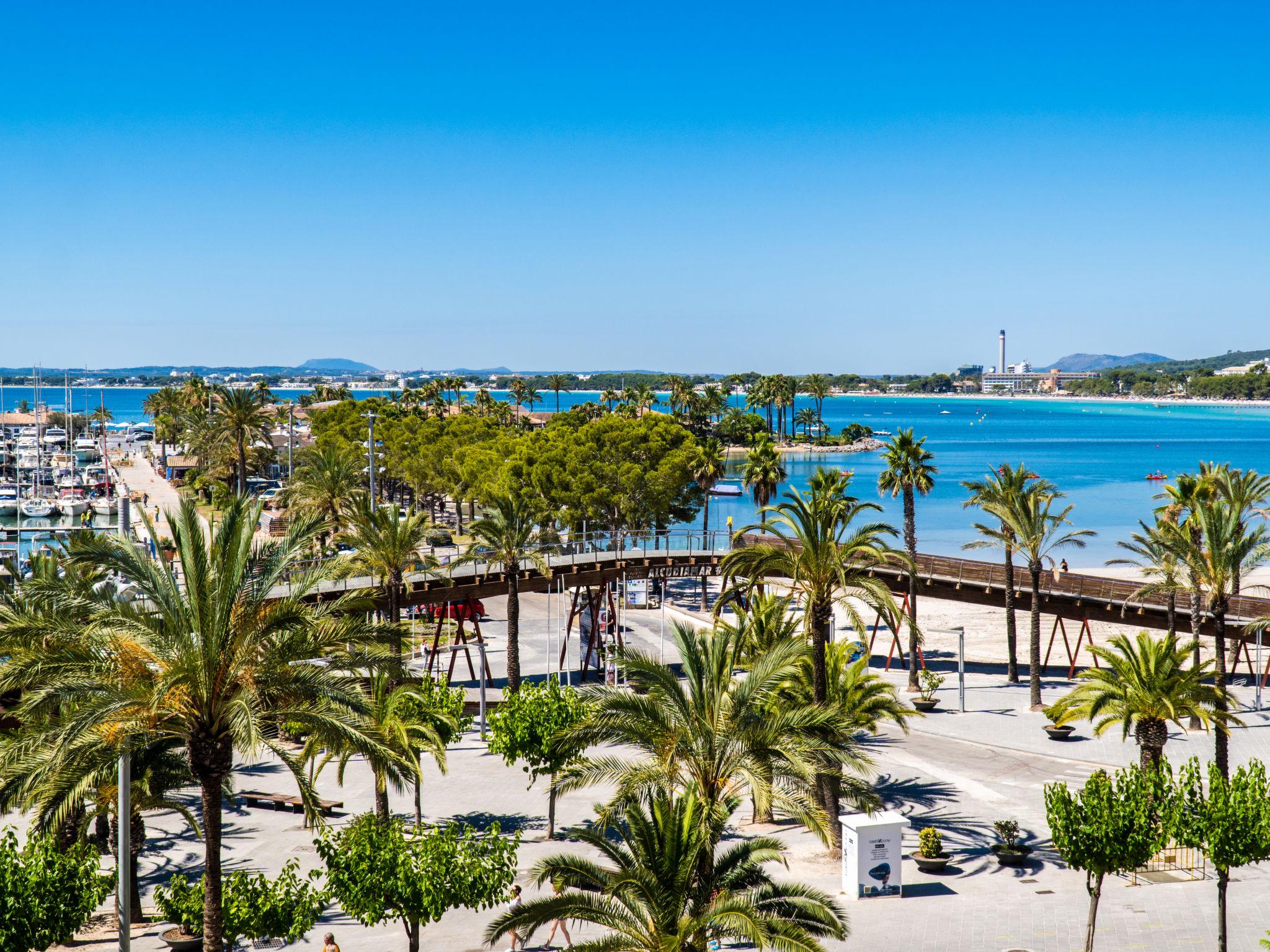 Photo 22 - 3 bedroom Apartment in Alcúdia with sea view