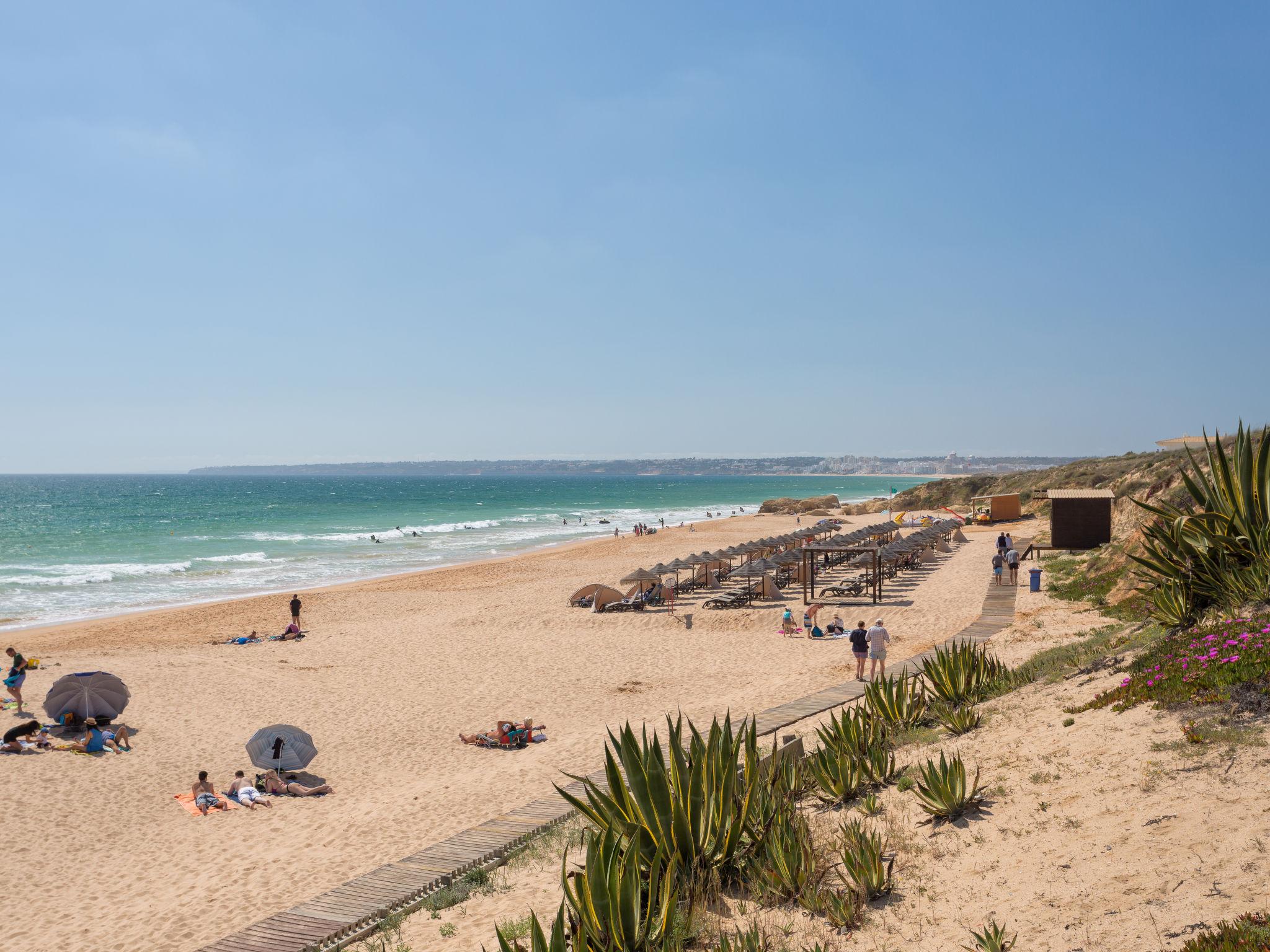 Foto 20 - Appartamento con 2 camere da letto a Albufeira con piscina e giardino