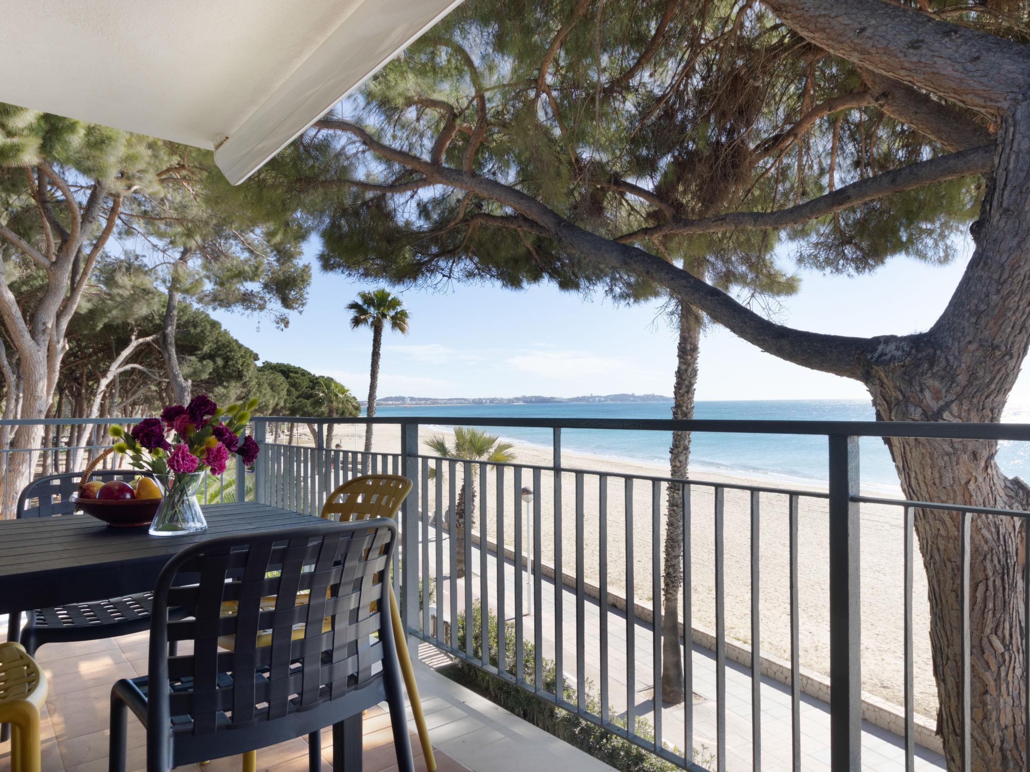 Photo 1 - Appartement de 3 chambres à Cambrils avec piscine et vues à la mer