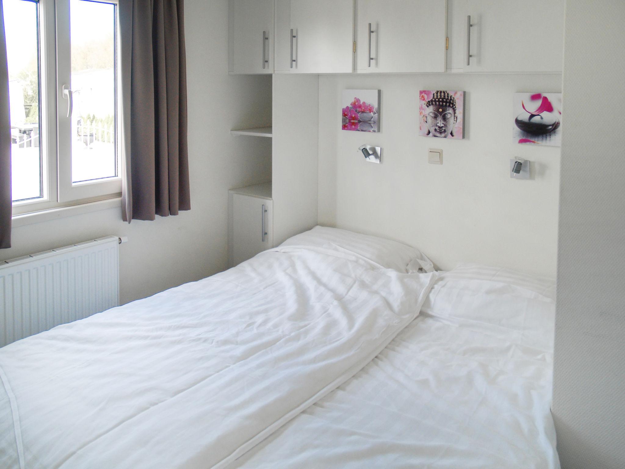 Foto 26 - Casa con 3 camere da letto a West-Graftdijk con terrazza