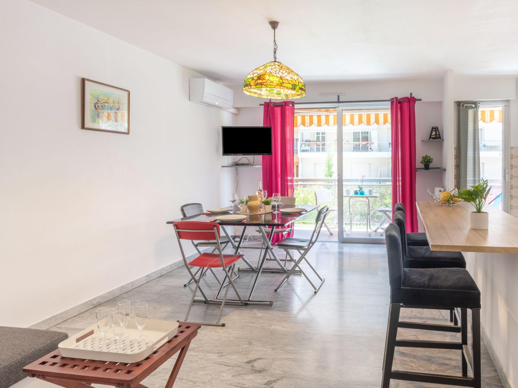 Photo 1 - 1 bedroom Apartment in Menton with terrace and sea view