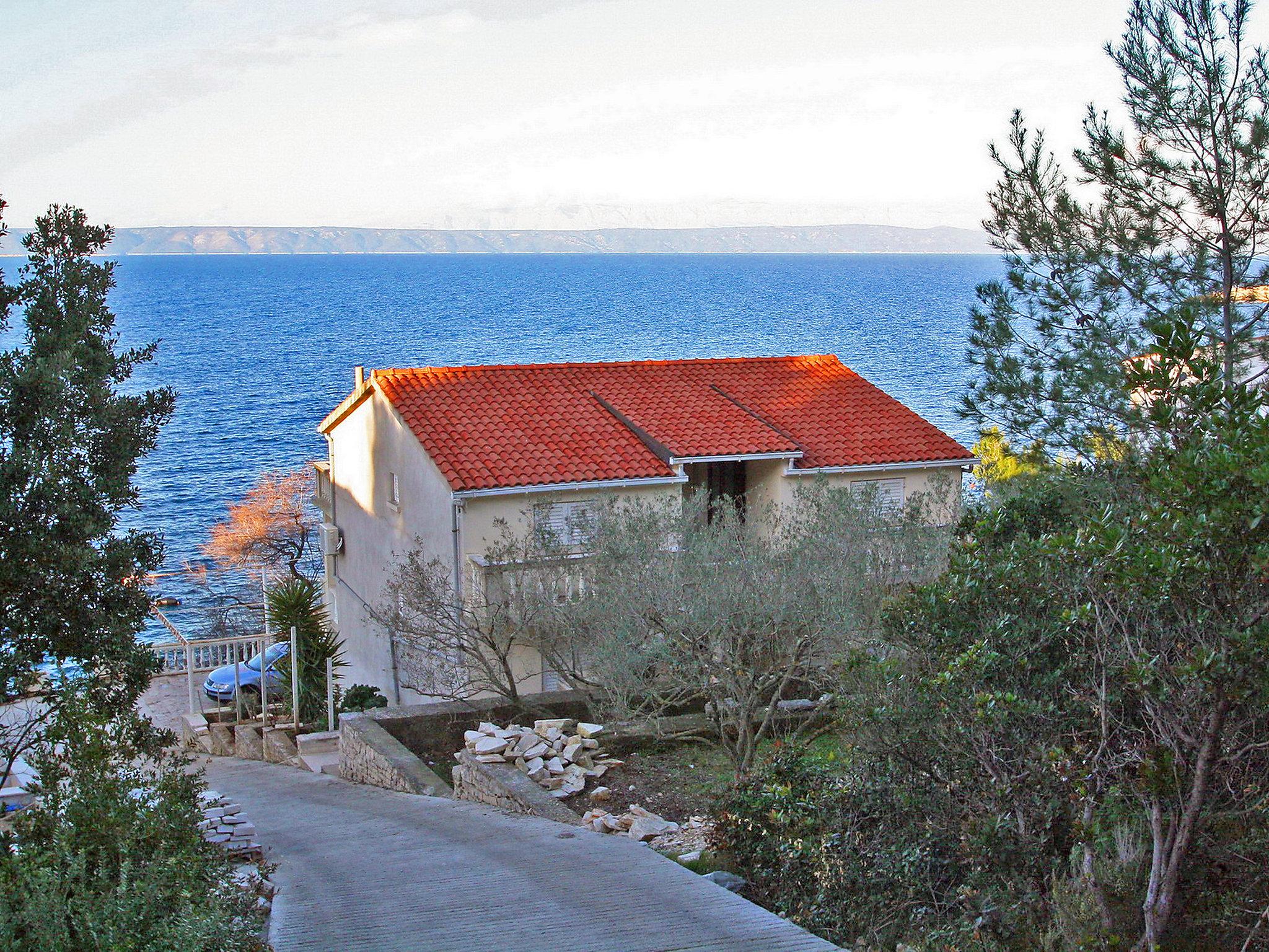 Foto 4 - Apartment mit 1 Schlafzimmer in Blato mit terrasse und blick aufs meer