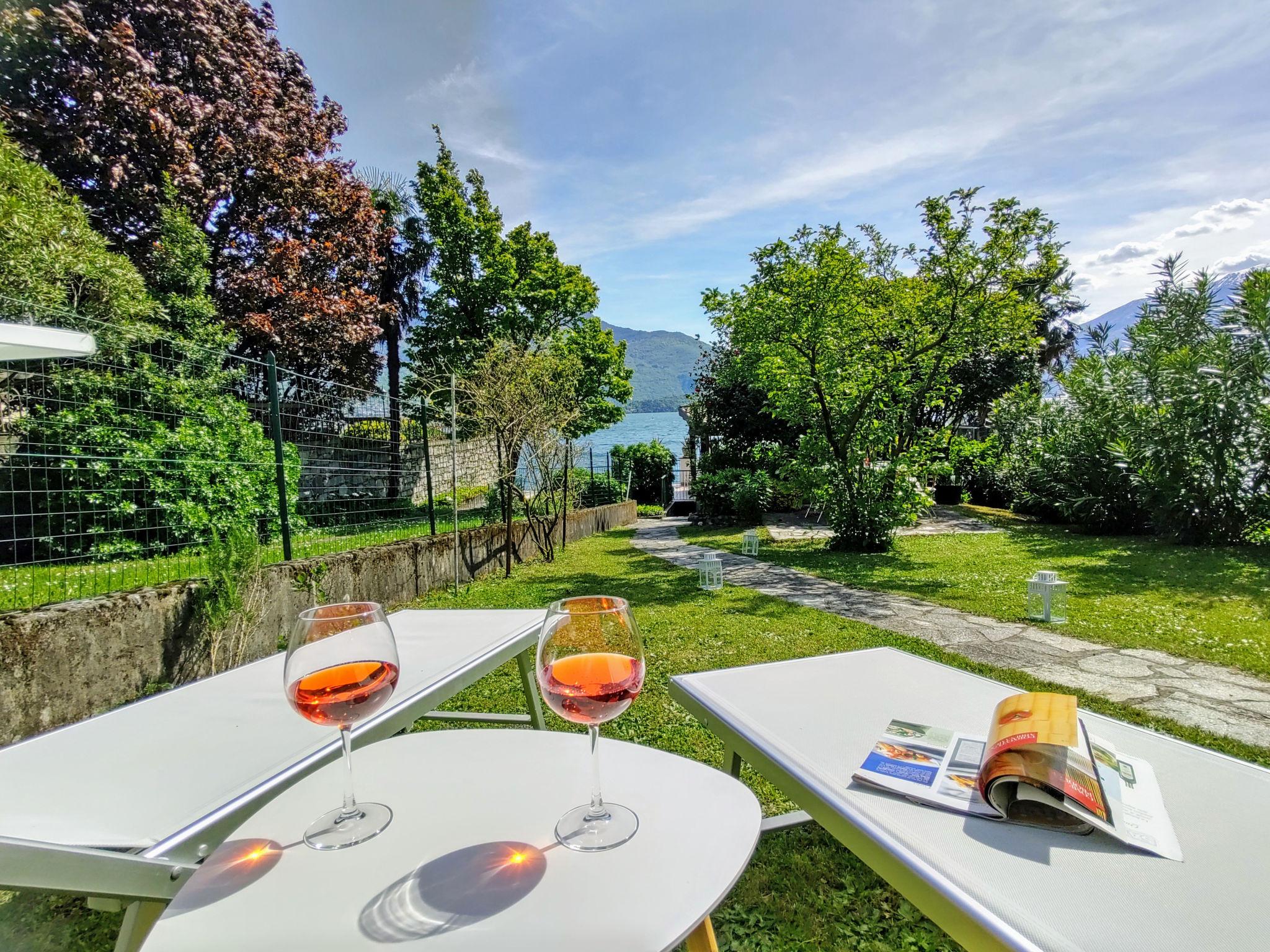 Photo 1 - Appartement de 2 chambres à Gera Lario avec jardin