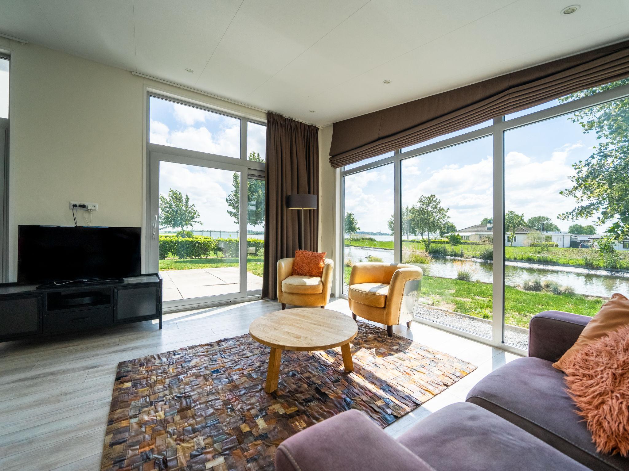 Photo 4 - Maison de 2 chambres à Susteren avec piscine et terrasse