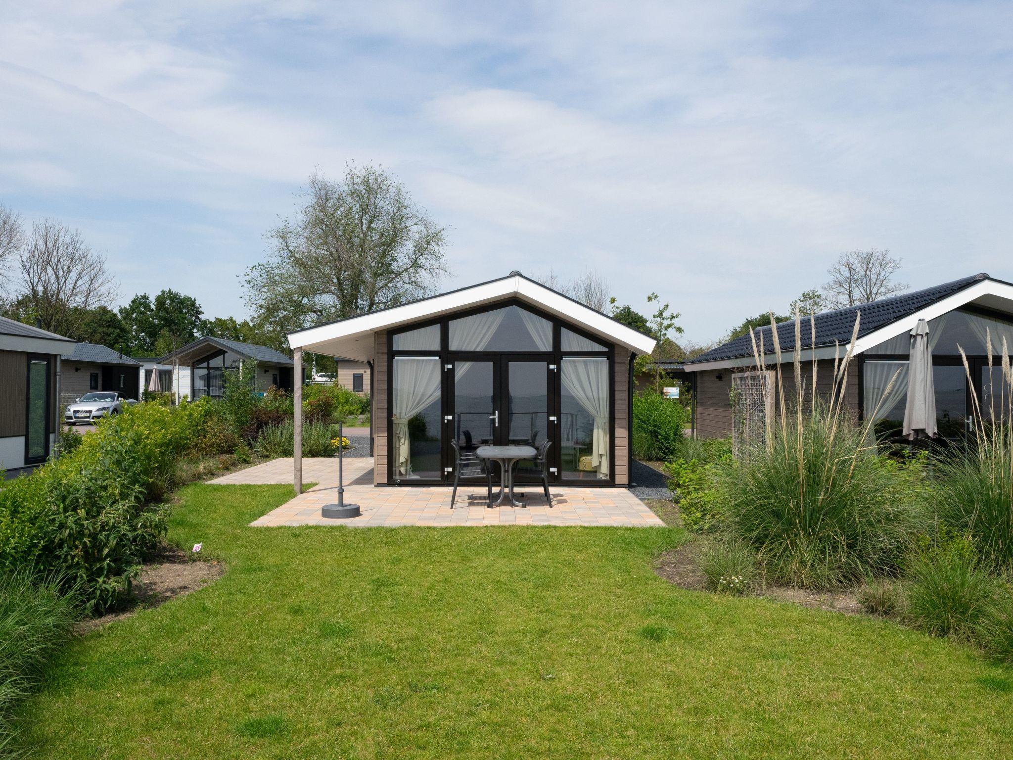 Photo 1 - Maison de 2 chambres à Bovenkarspel avec terrasse