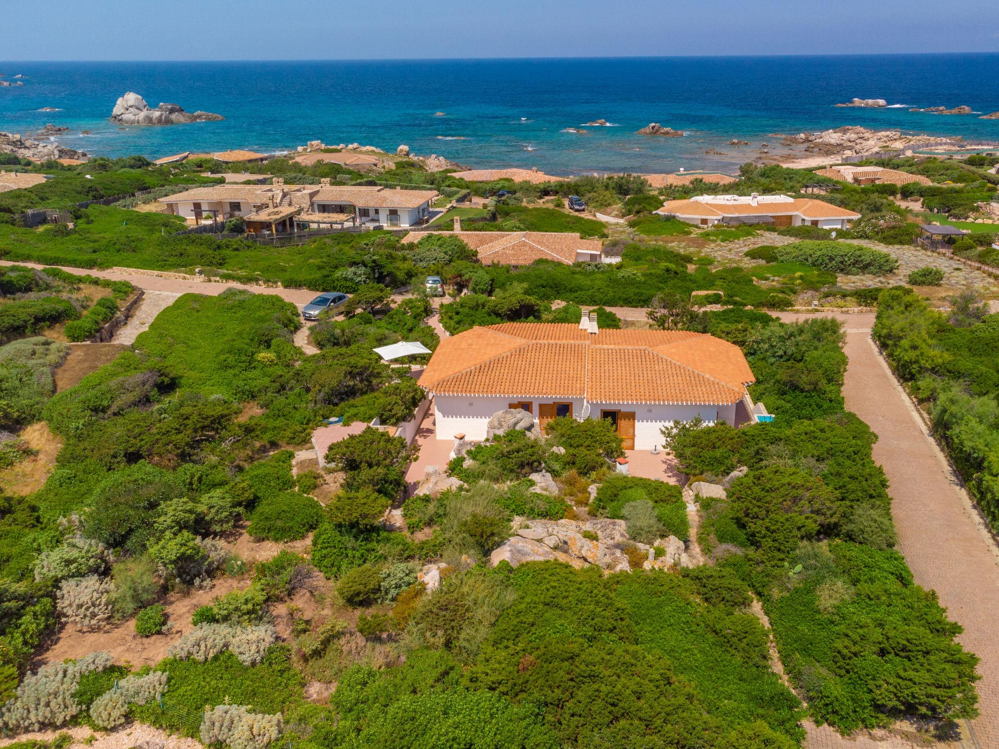 Photo 19 - Maison de 2 chambres à Aglientu avec terrasse et vues à la mer